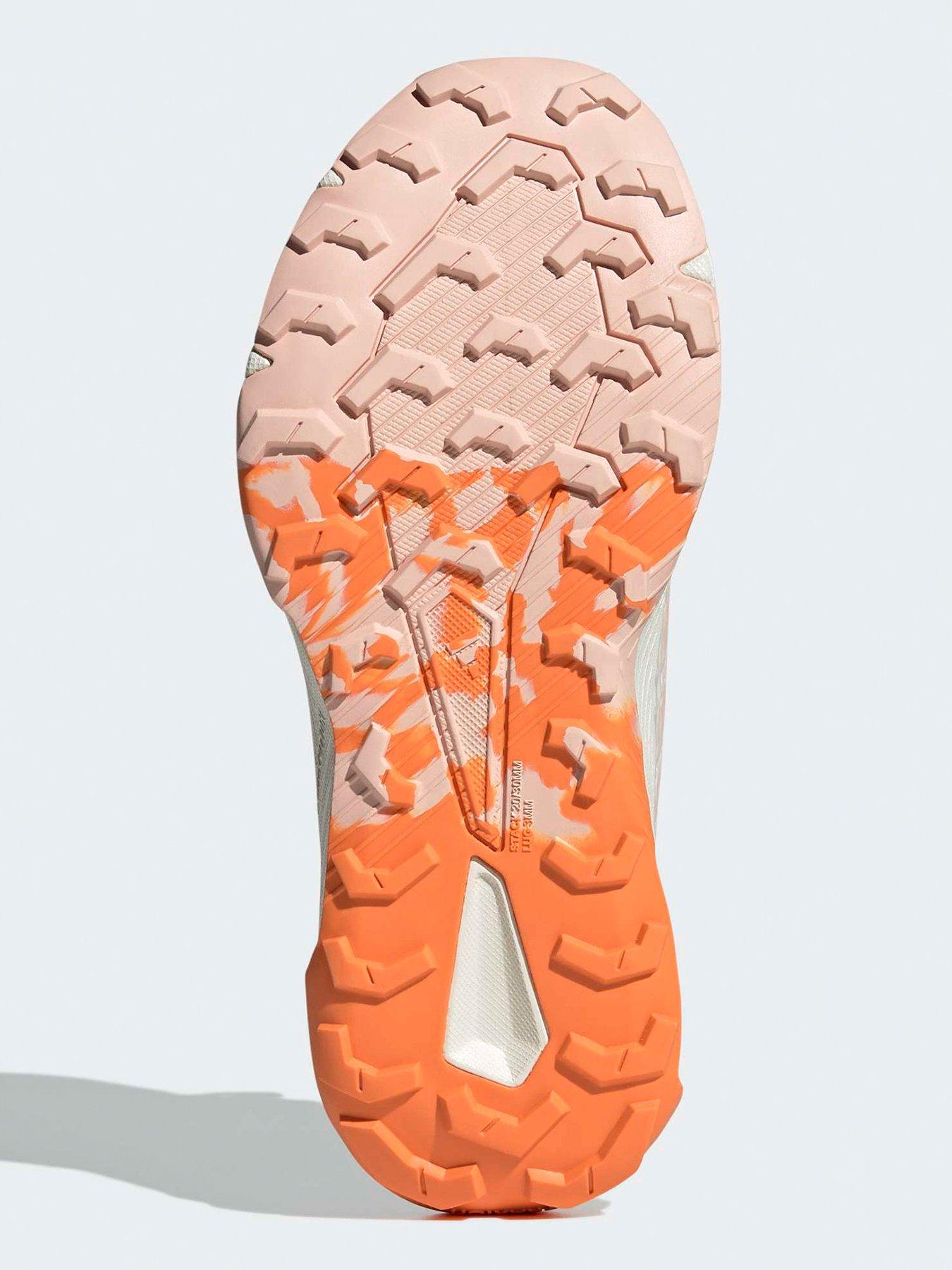 adidas-terrex-womens-trail-running-tracefinder-2-trainers-beigedetail