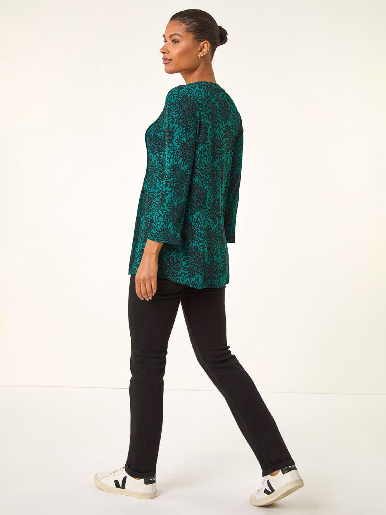roman-abstract-print-v-neck-stretch-top-tealstillFront