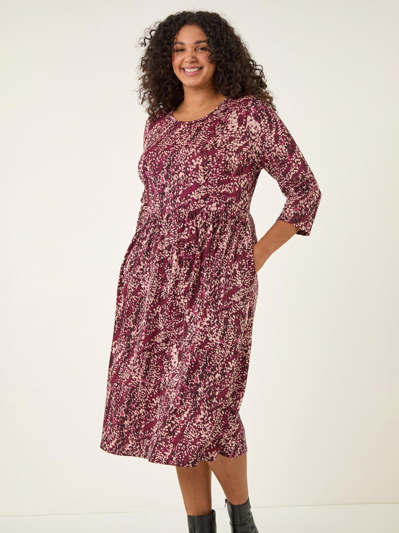 roman-curve-spot-print-stretch-midi-dress-redback