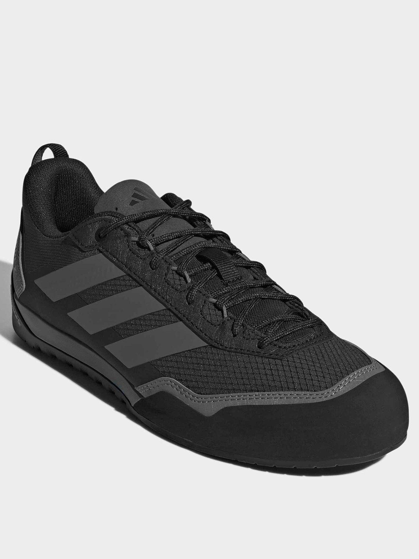 Image 2 of 7 of adidas Terrex Mens Skychaser Solo 3 Hiking Shoes - Black