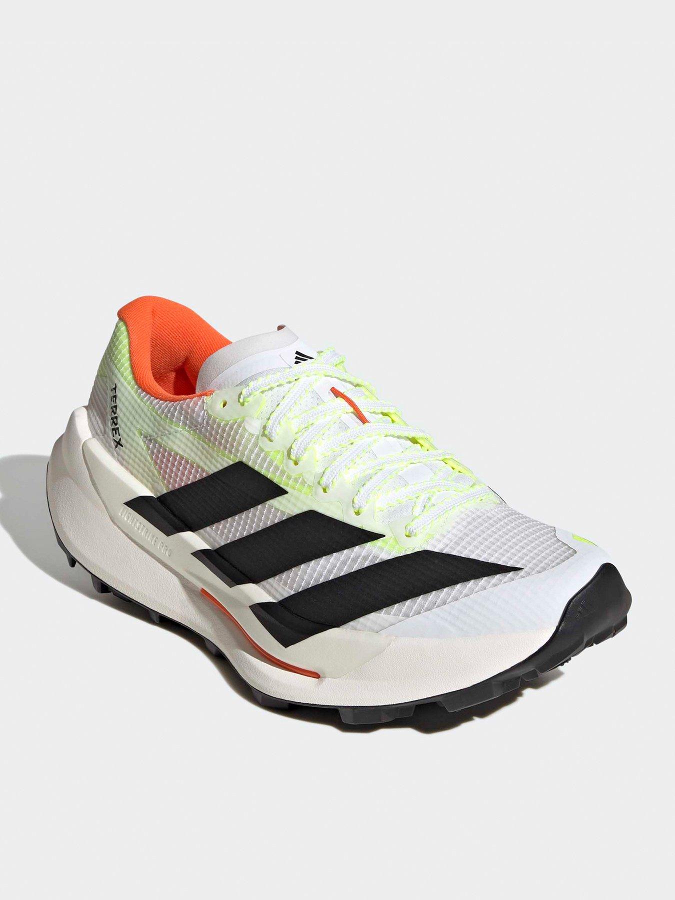 adidas-terrex-womens-trail-running-agravic-tt-trainers-whitestillFront