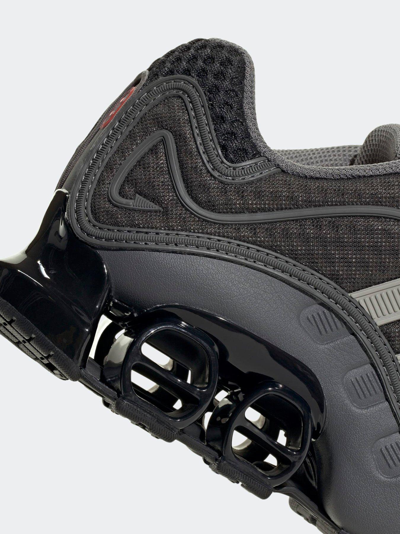 Image 6 of 7 of adidas Originals Junior Megaride O1 Trainers - Grey