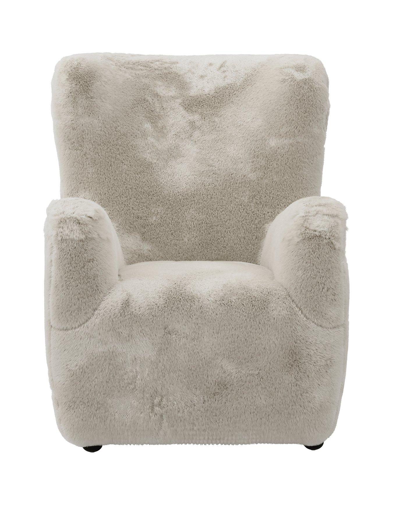 oti-bear-wolf-chairstillFront