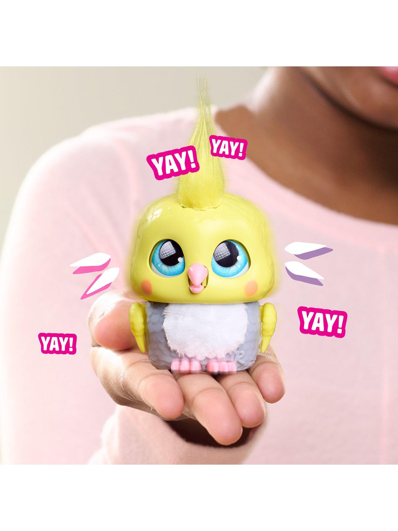 Image 3 of 8 of FurReal Friends FurReal Handfuls - Cockatoo