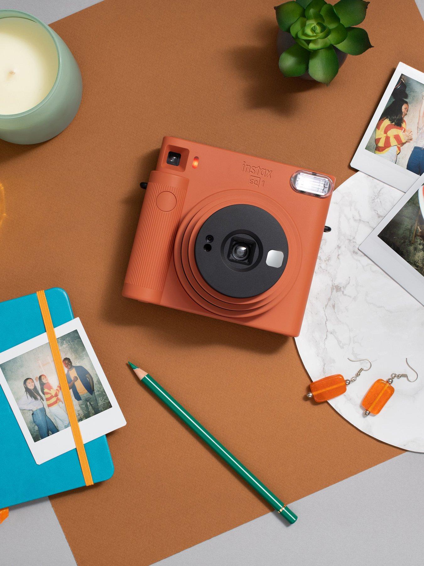 fujifilm-instax-square-sq1-instant-camera-terracotta-orange-camera-onlyback