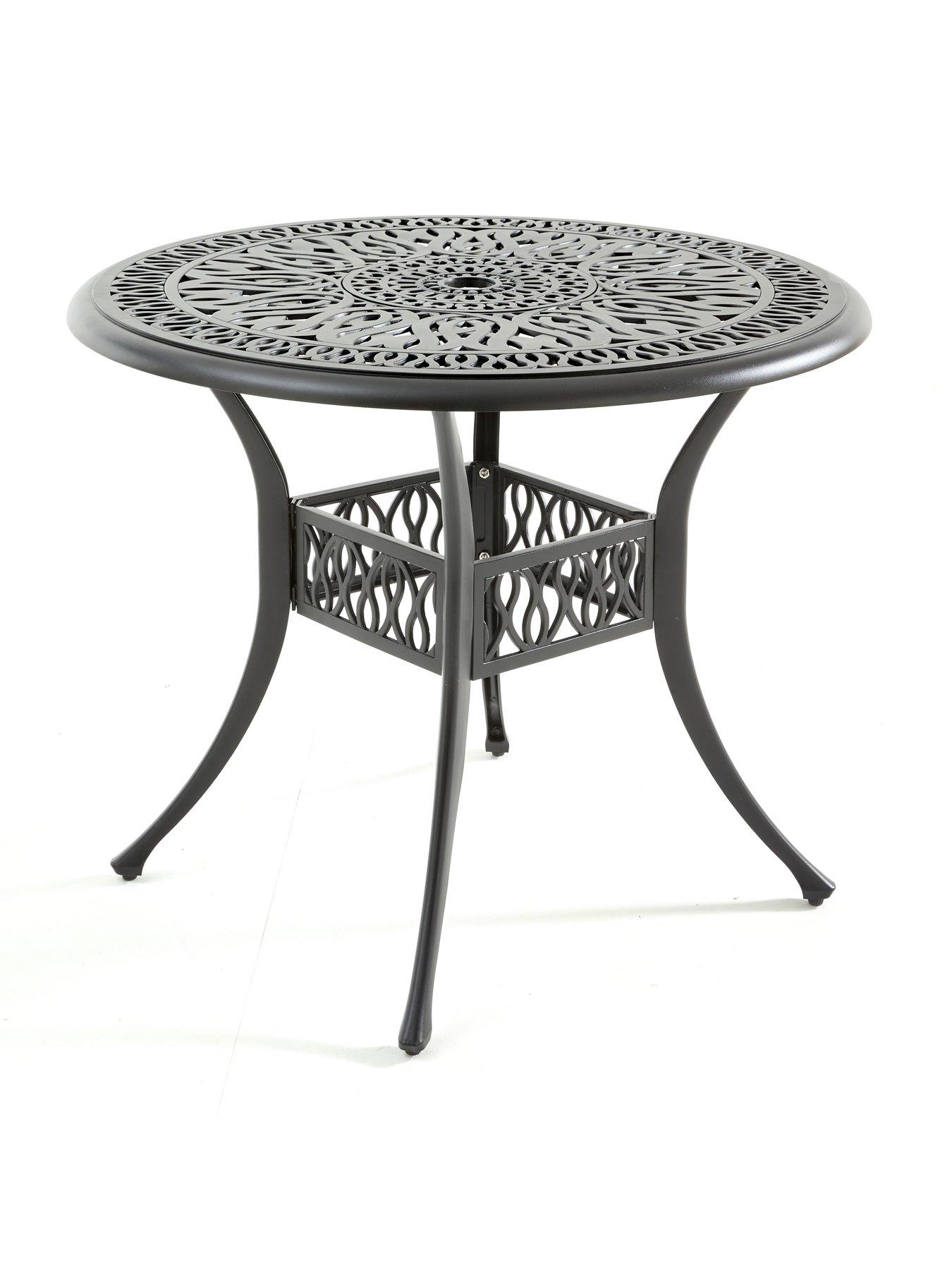 the-very-collection-cast-aluminium-4-seater-patio-setdetail