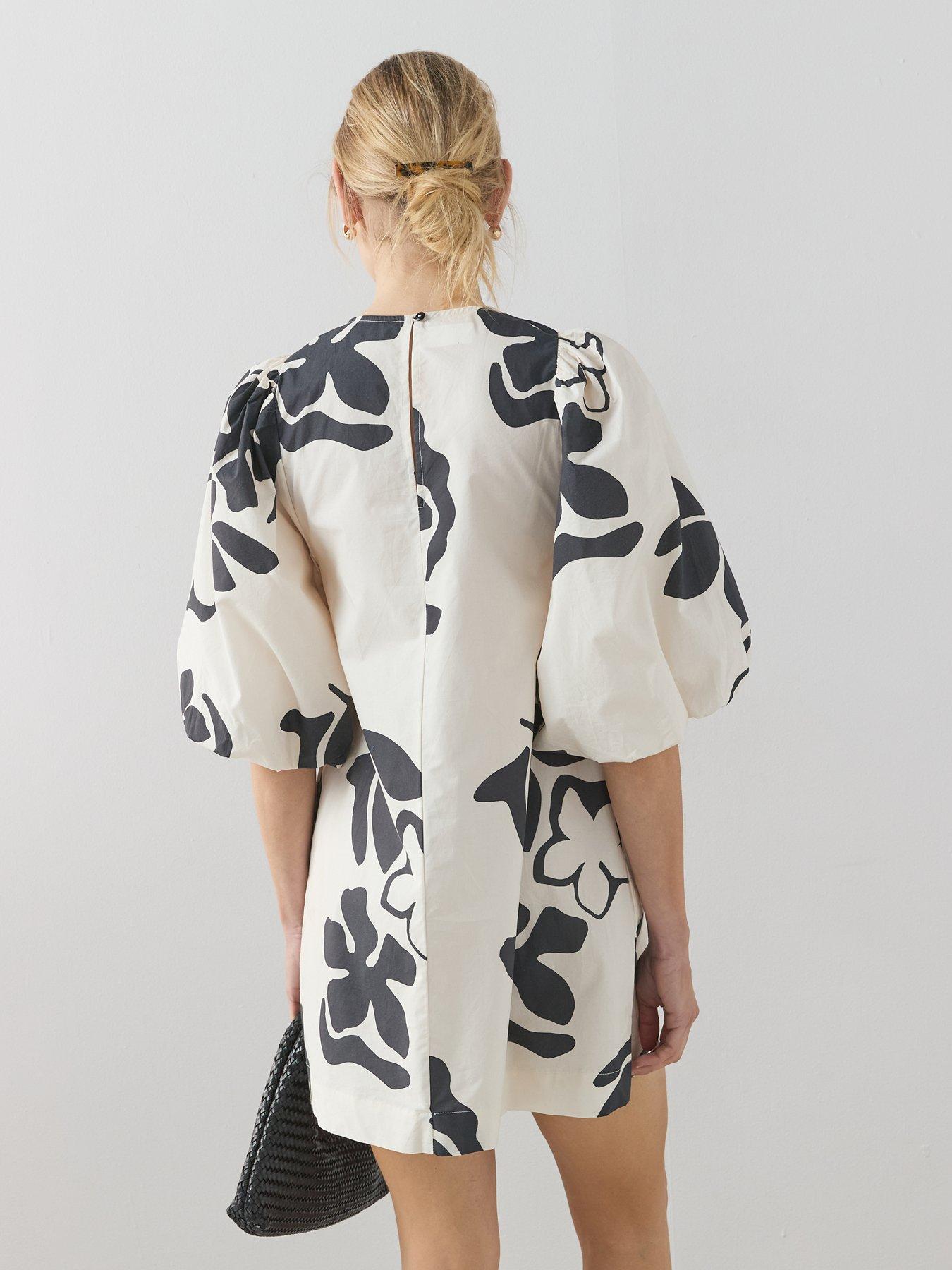 Image 2 of 6 of The Very Collection Puff Sleeve Printed Mini Dress -&nbsp;