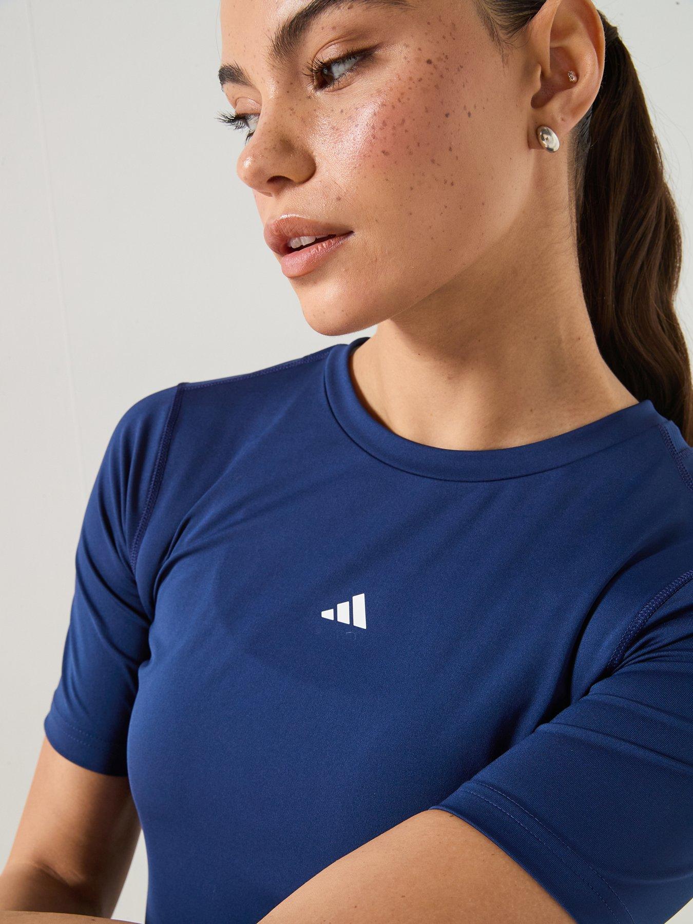 adidas-womens-training-techfit-t-shirt-blueoutfit