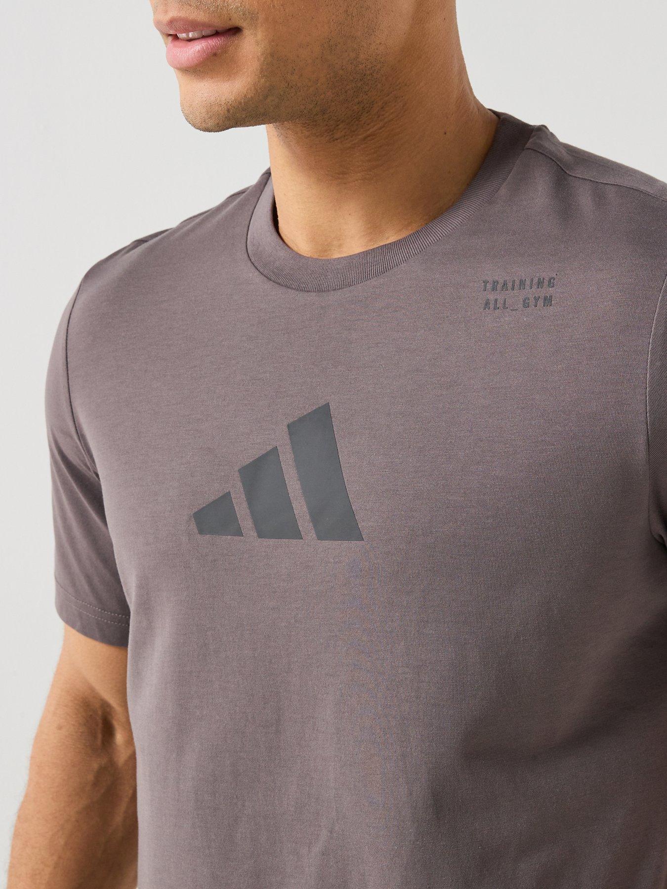 adidas-mens-training-graphics-t-shirt-greydetail