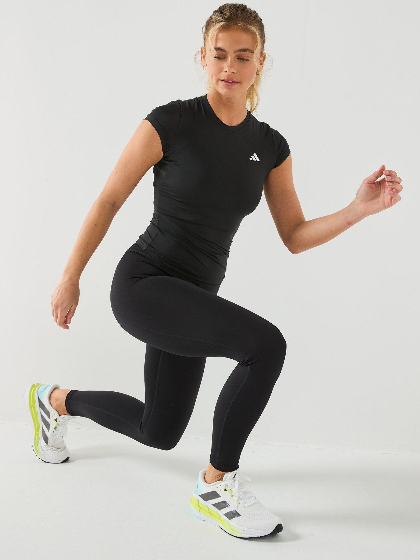 adidas-womens-training-workout-essentials-plus-t-shirt-blackoutfit