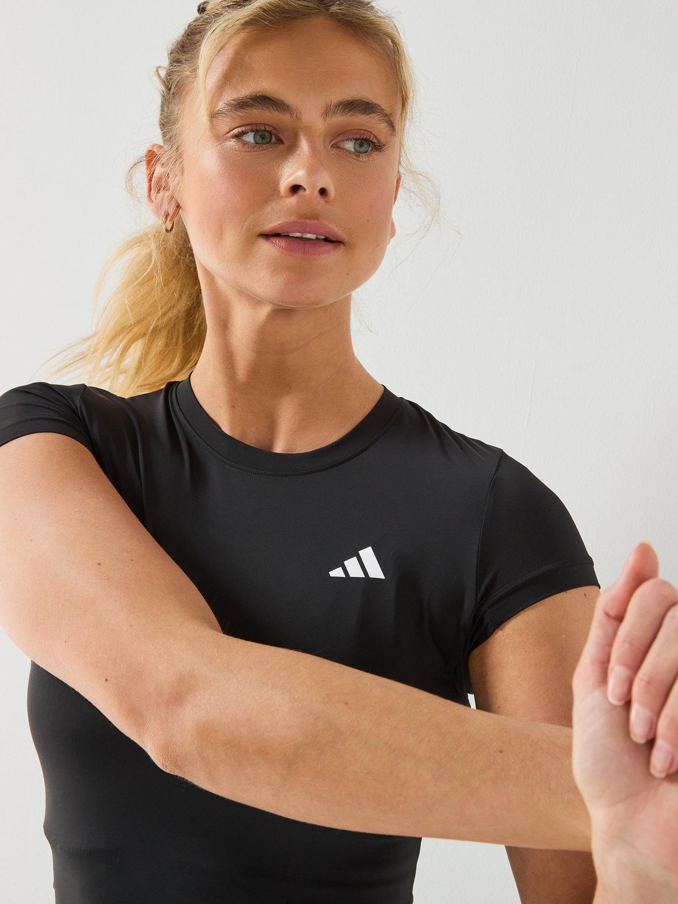 adidas-womens-training-workout-essentials-plus-t-shirt-blackdetail