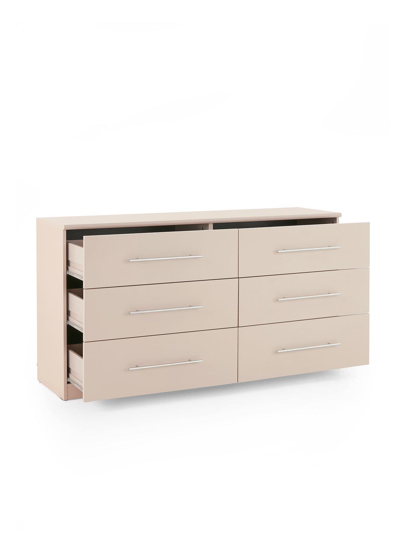 Image 4 of 7 of The Very Collection Prague 6 Drawer Chest - Oatmeal