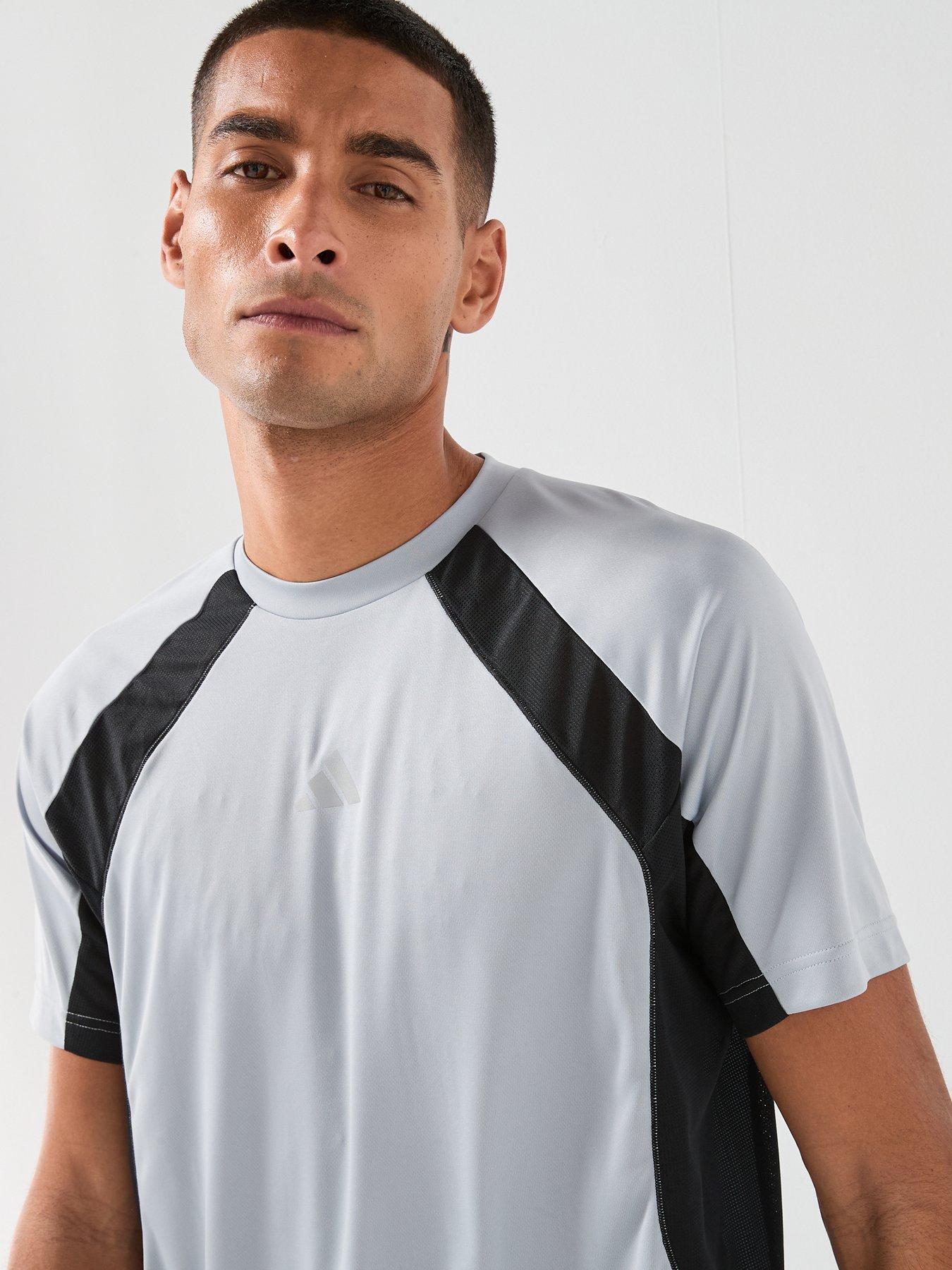 adidas-mens-training-tech-climacool-t-shirt-greydetail