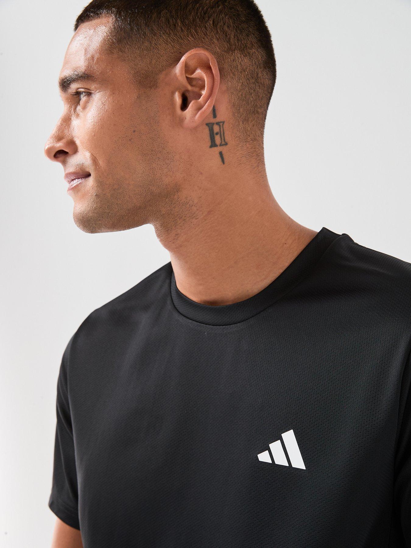 adidas-mens-training-workout-essentials-base-3-stripe-t-shirt-blackoutfit