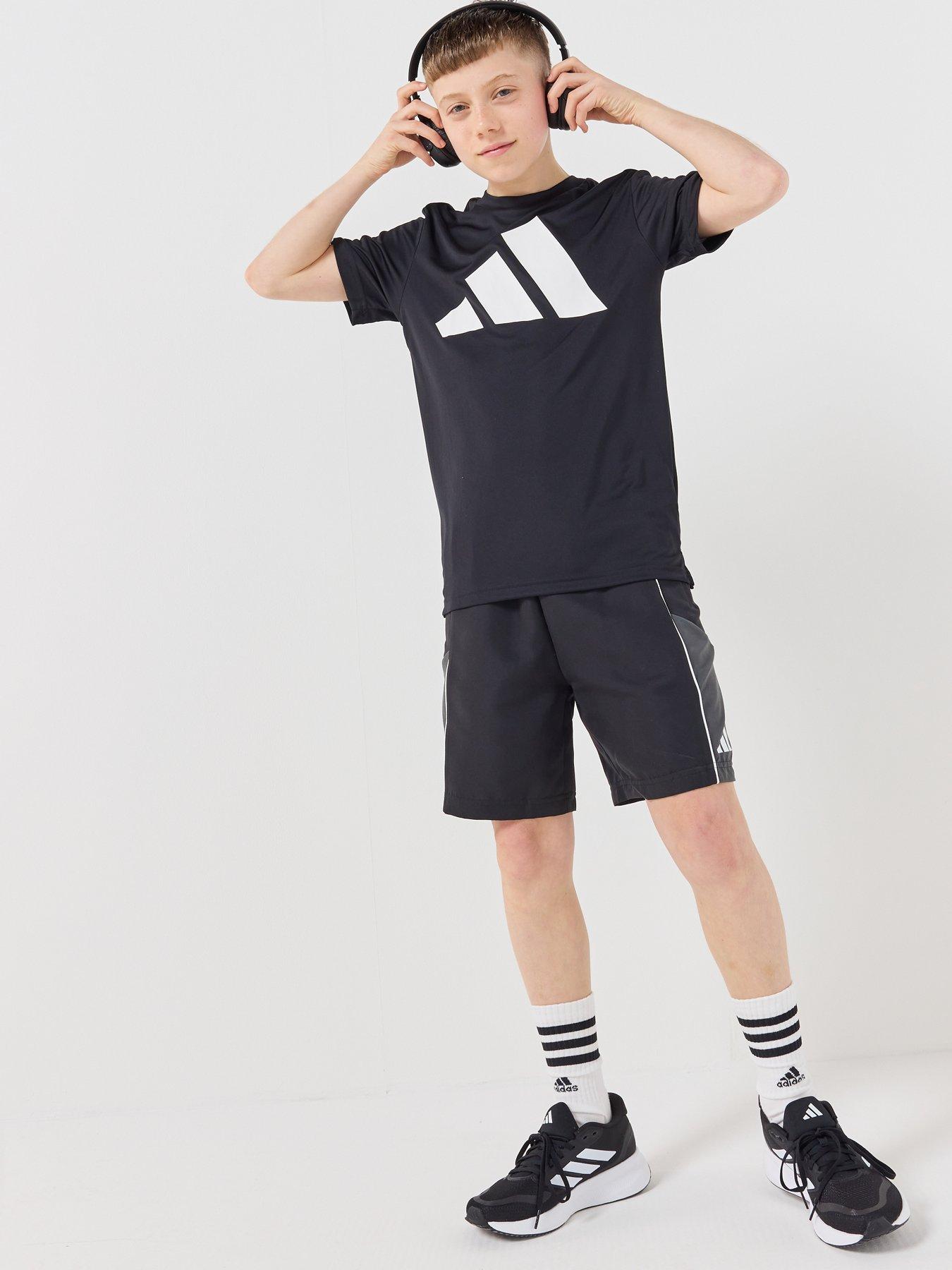 Image 3 of 7 of adidas Junior Unisex Train Essentials T-Shirt - Black