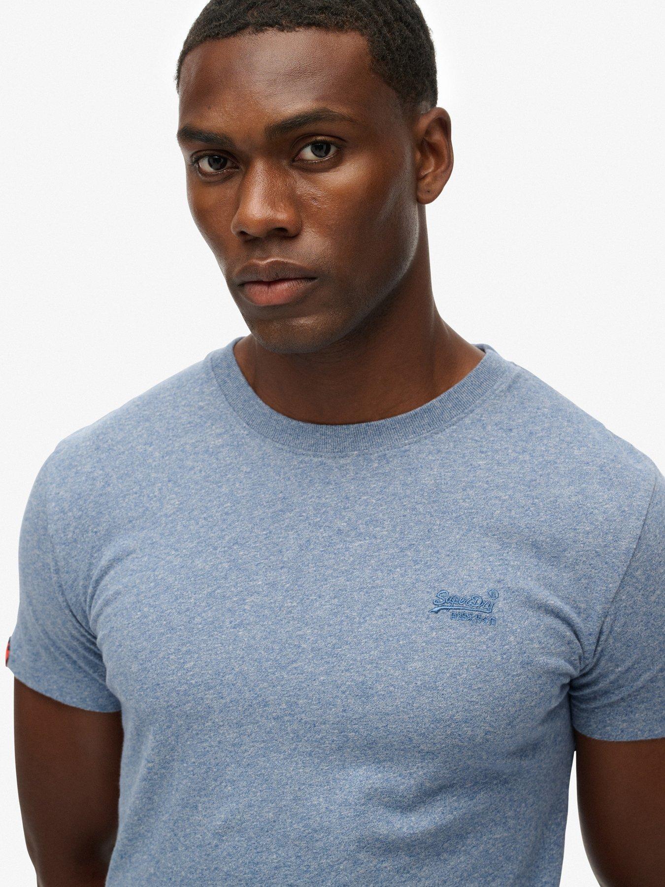 superdry-essential-logo-t-shirt-blueoutfit