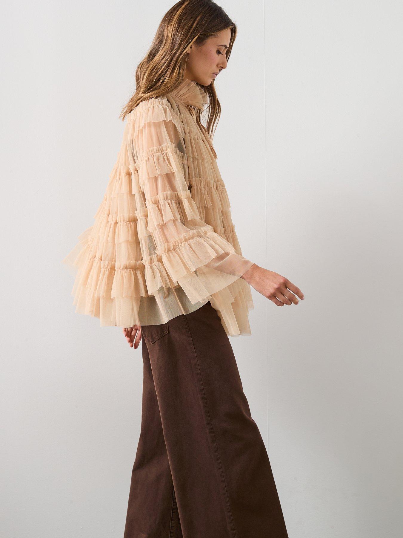 allsaints-aude-ruffle-cape-pinkoutfit