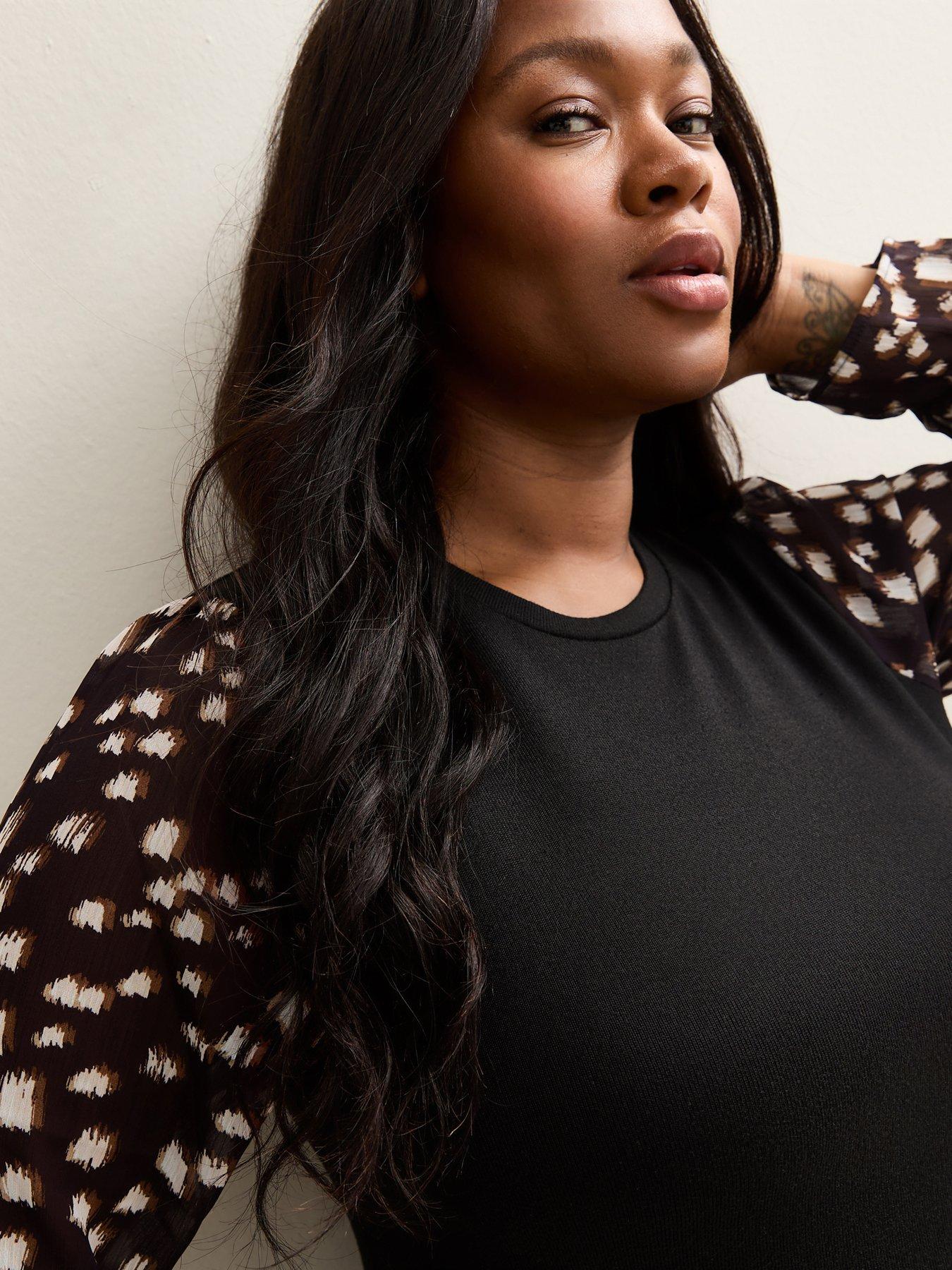 new-look-curves-black-soft-touch-printed-long-sleeve-topoutfit