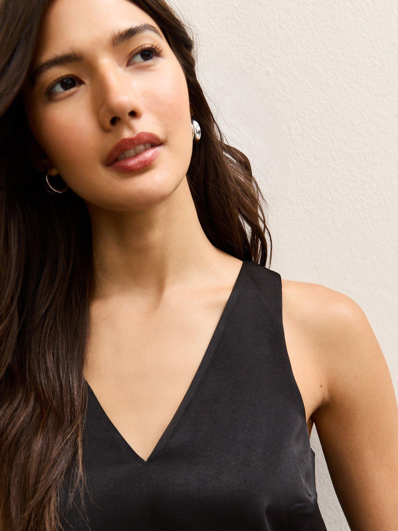 new-look-black-satin-v-neck-topoutfit