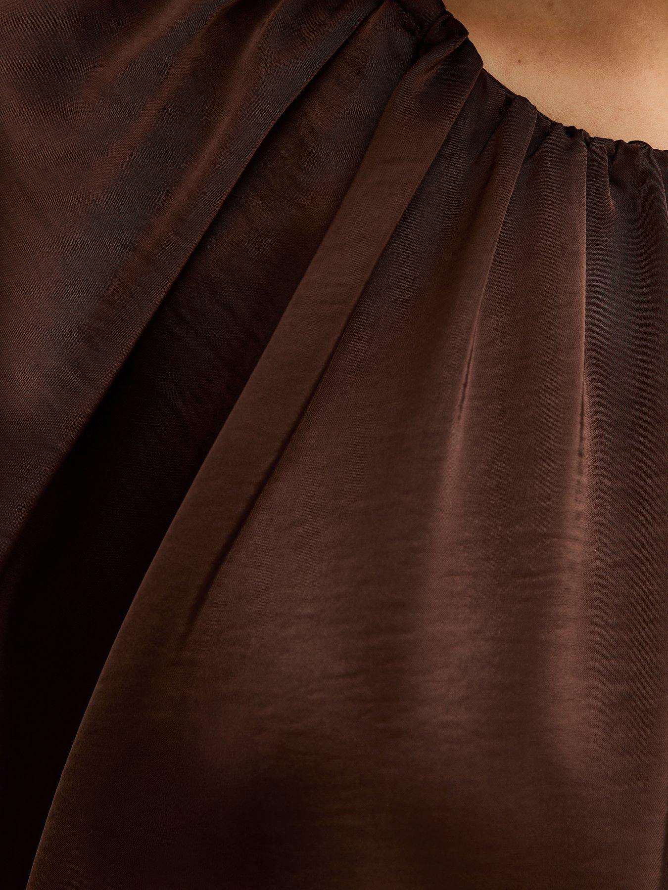 new-look-brown-satin-gathered-crop-sleeve-blousedetail