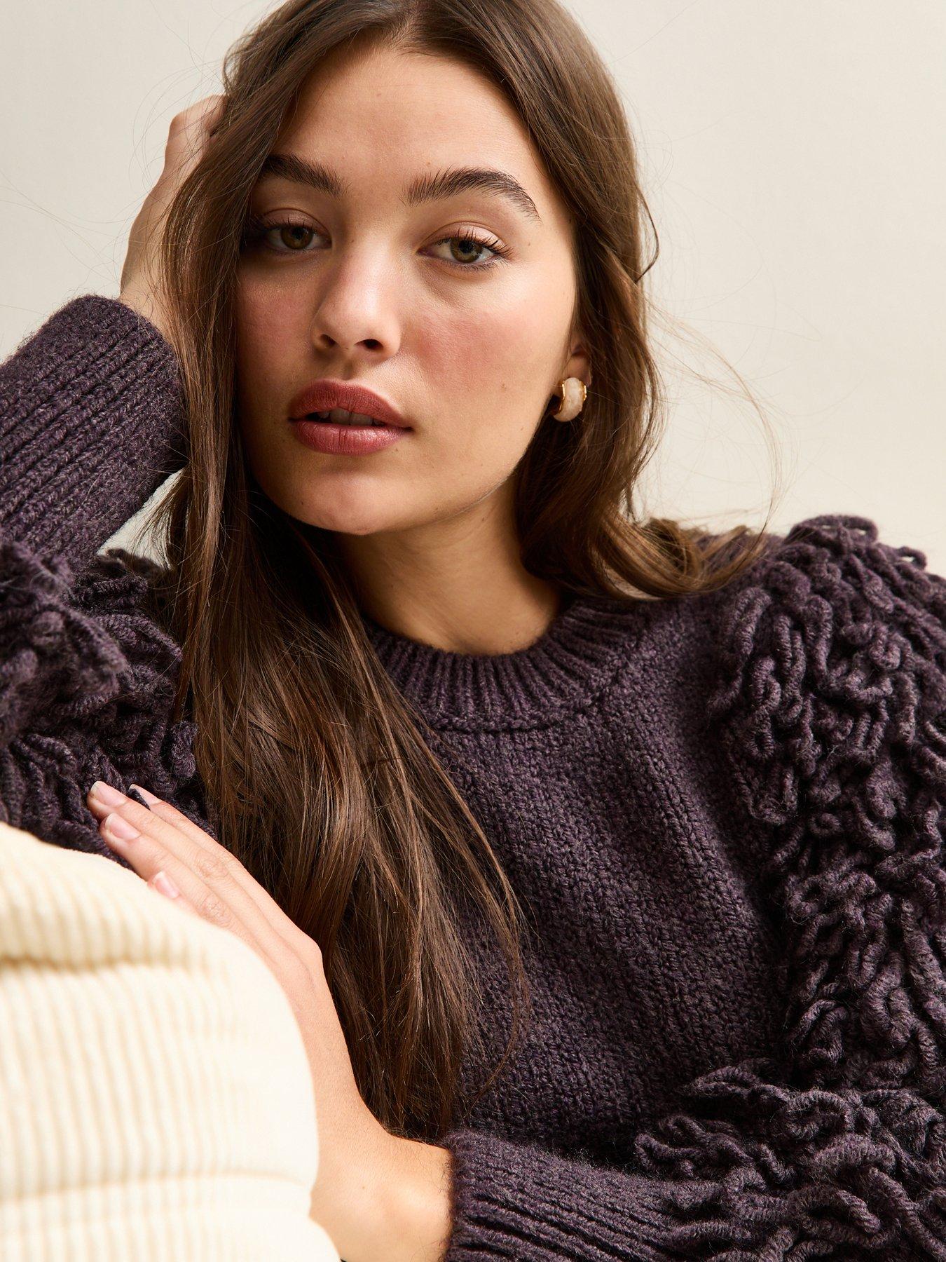 new-look-dark-purple-looped-sleeve-jumperoutfit