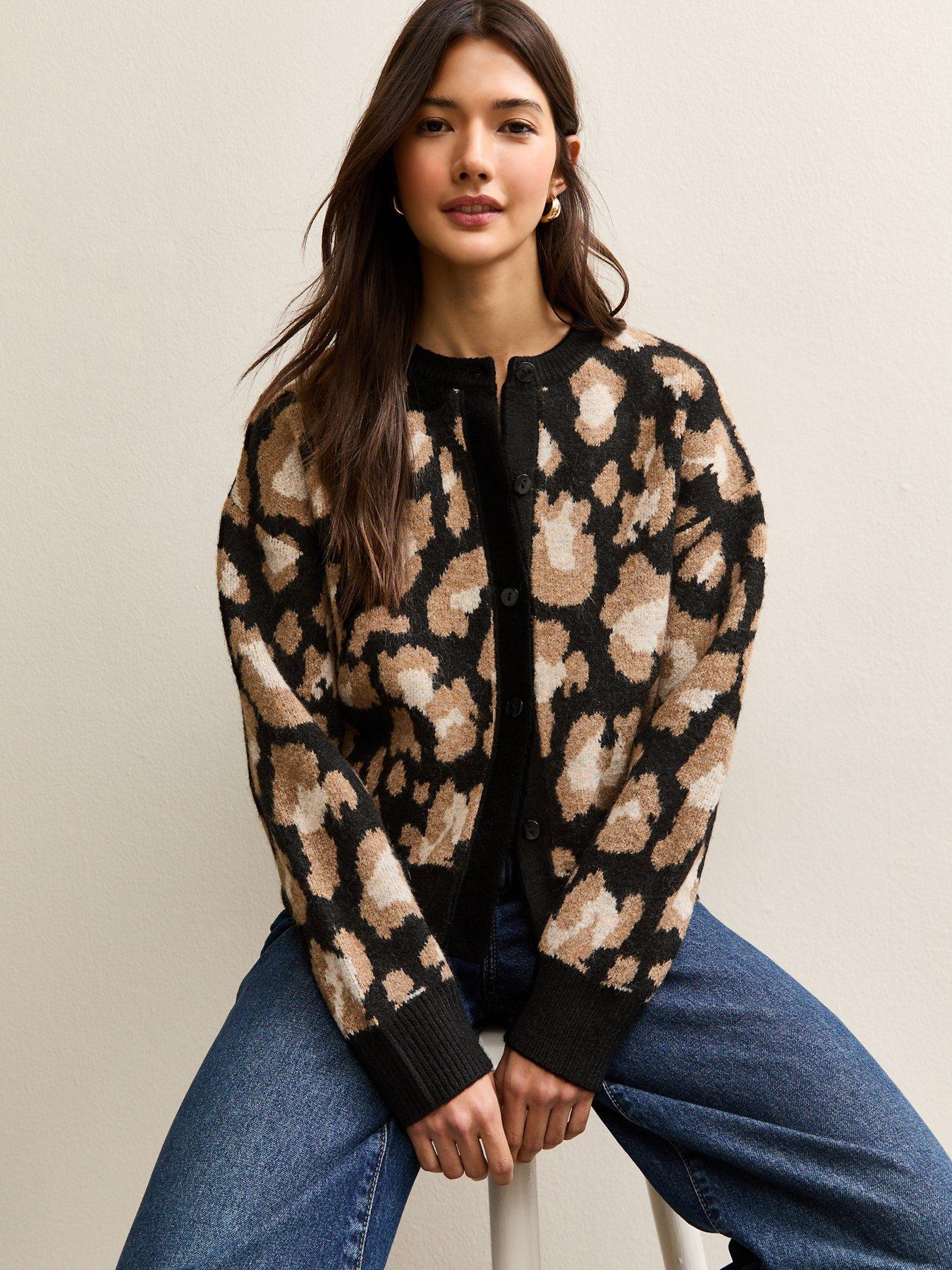 new-look-leopard-print-crew-neck-cardigan-blackfront
