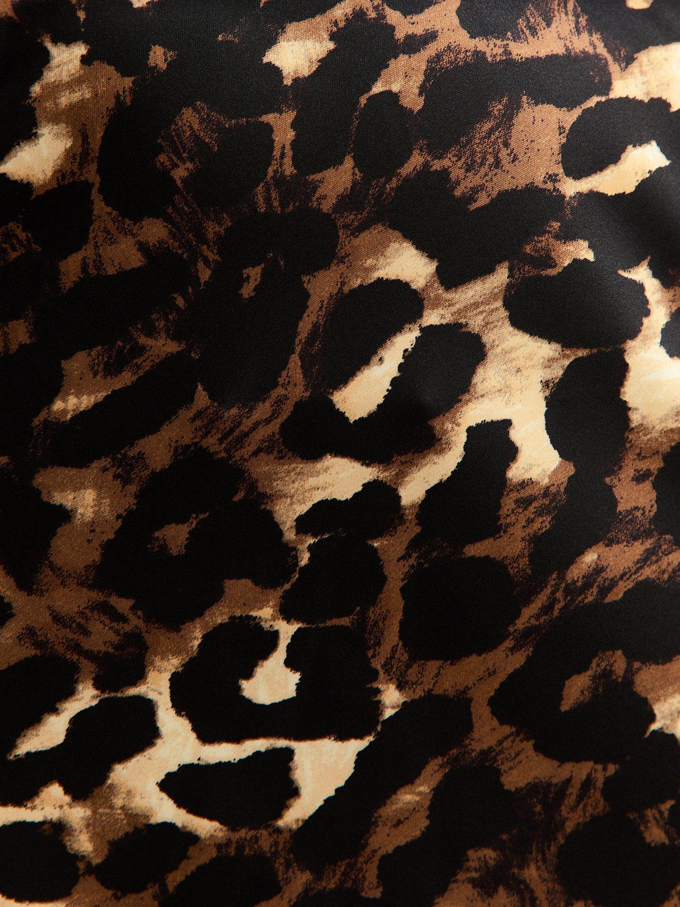 new-look-brown-leopard-print-satin-midi-skirtoutfit