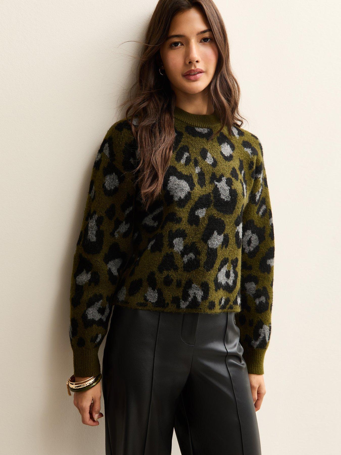 Image 1 of 5 of New Look Animal Patterned Crew Neck Jumper - Green