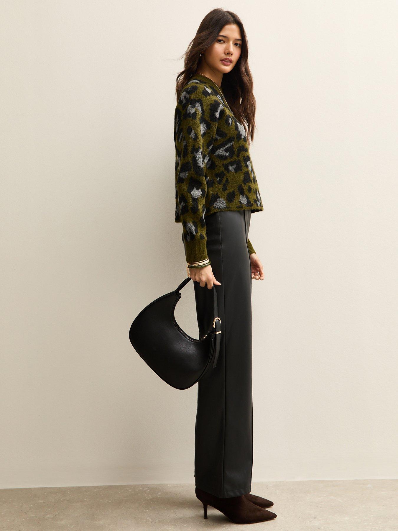 Image 3 of 5 of New Look Animal Patterned Crew Neck Jumper - Green