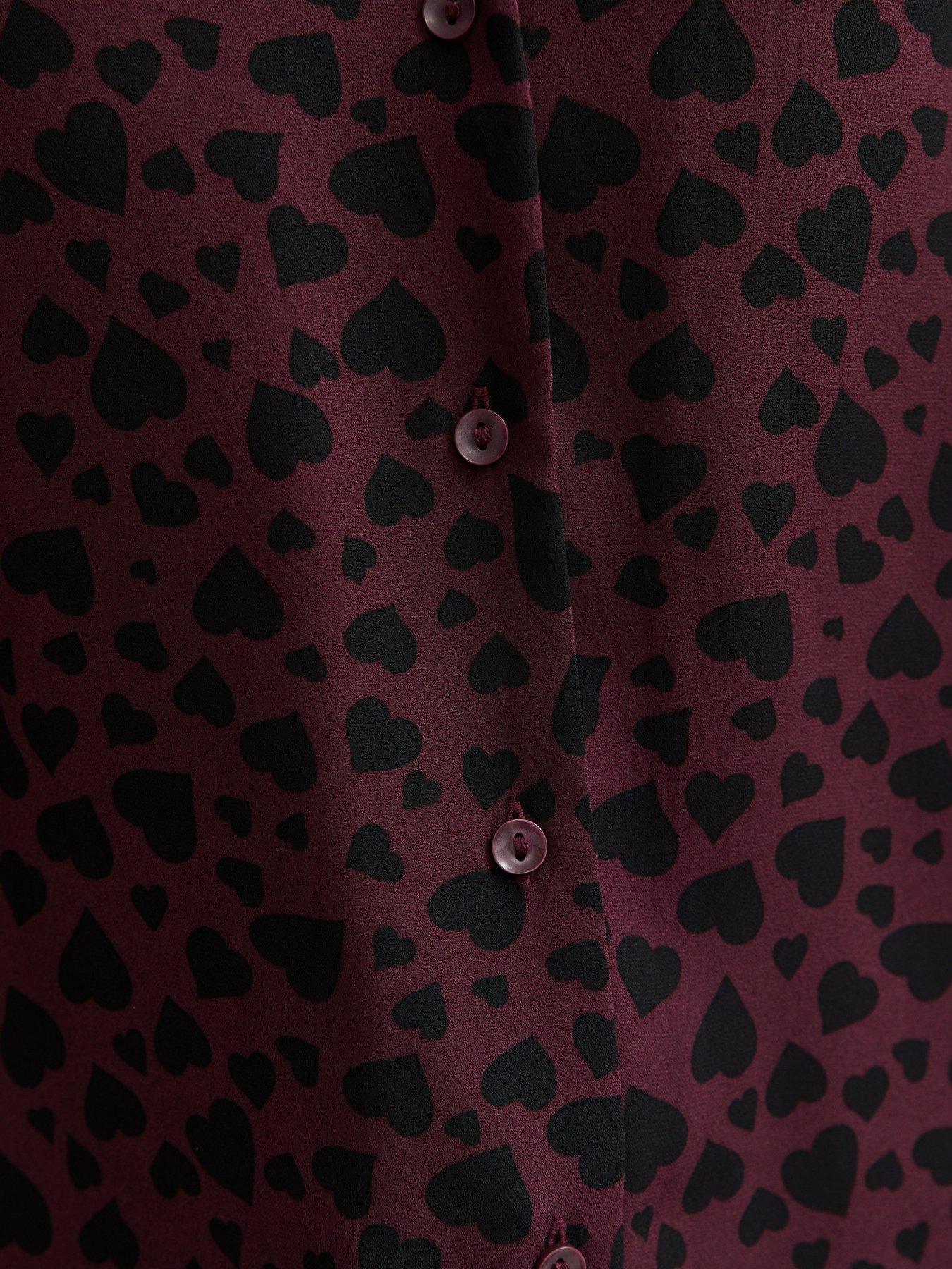 new-look-heart-shirt-dark-reddetail