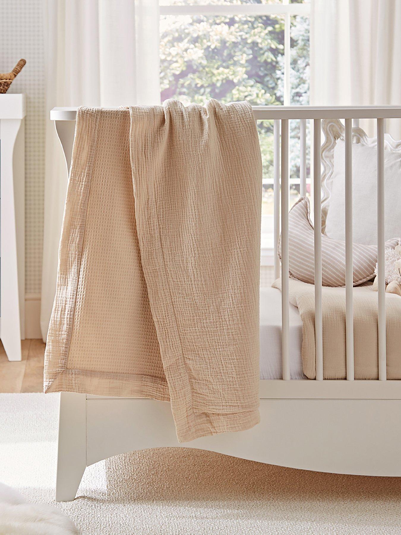 Image 4 of 8 of CuddleCo 4pc Cot Bed Bedding Set - Cashmere Waffle