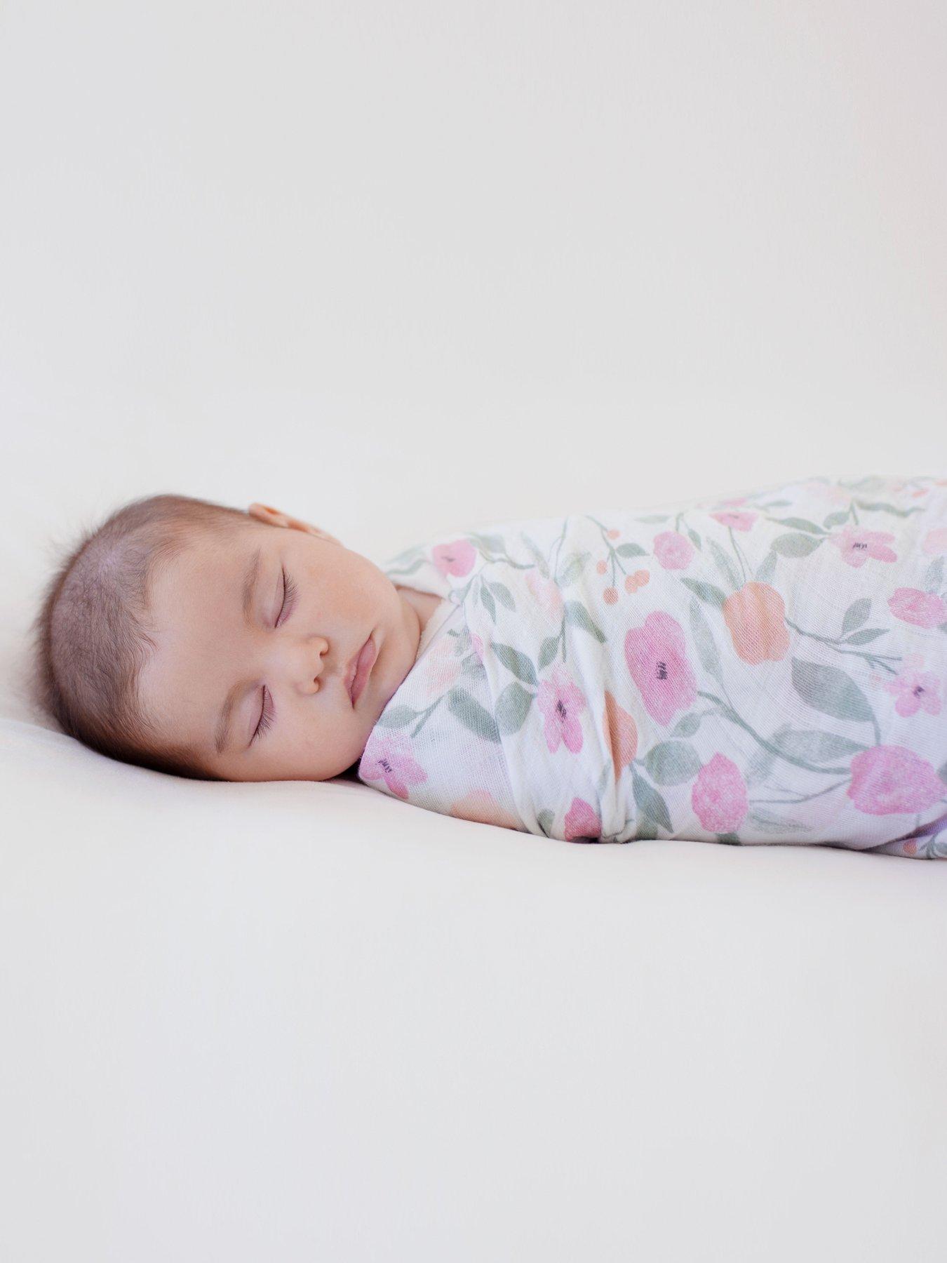 Image 6 of 6 of aden + anais Ma Fleur - Large Swaddles 2 Pack Cotton Muslin