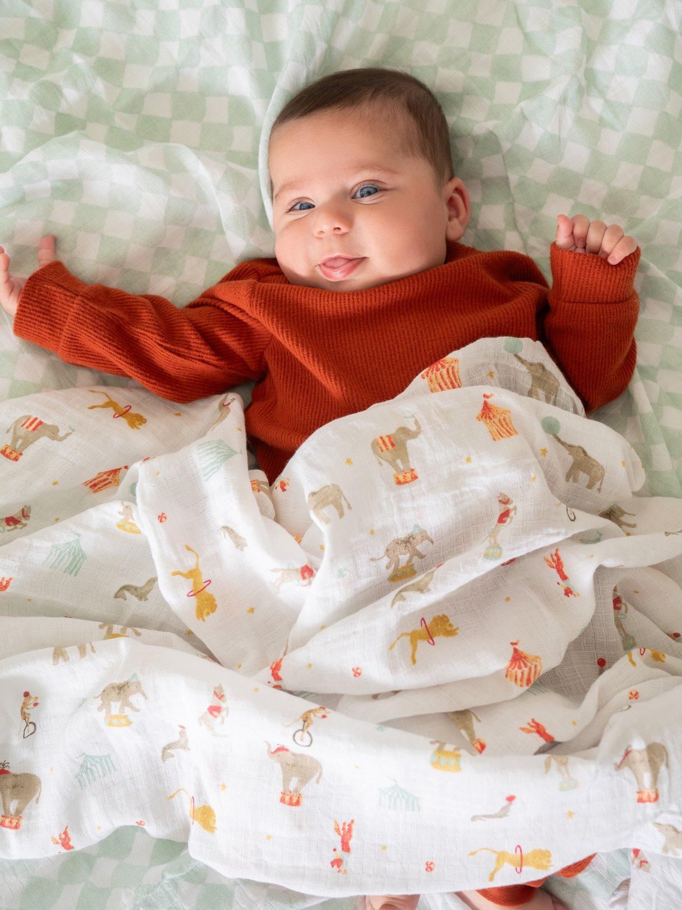 aden-anais-essential-cotton-muslin-4-pack-swaddle-blanket-elephant-circusfront