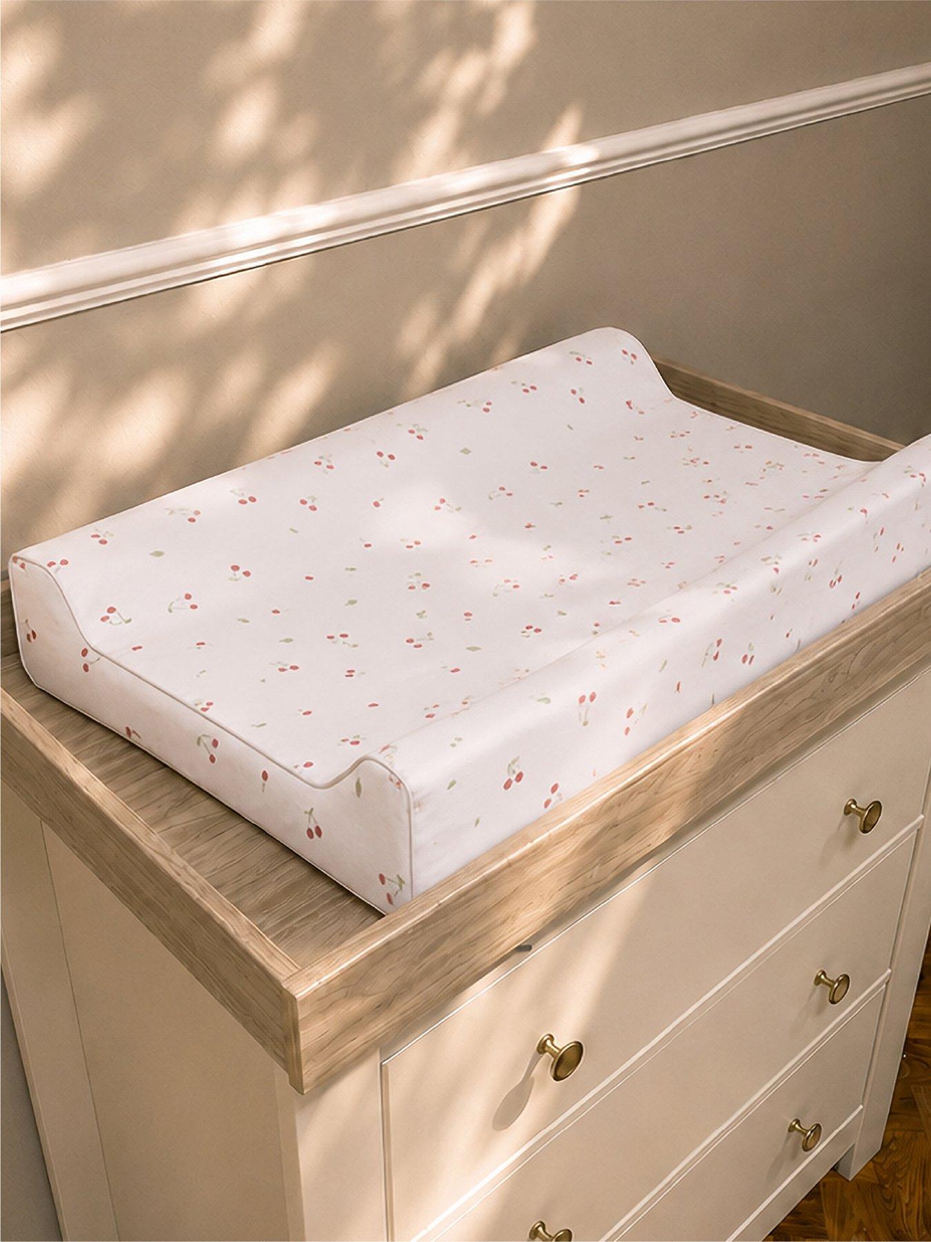 CuddleCo Wedge Changing Mat - Ditsy Cherry
