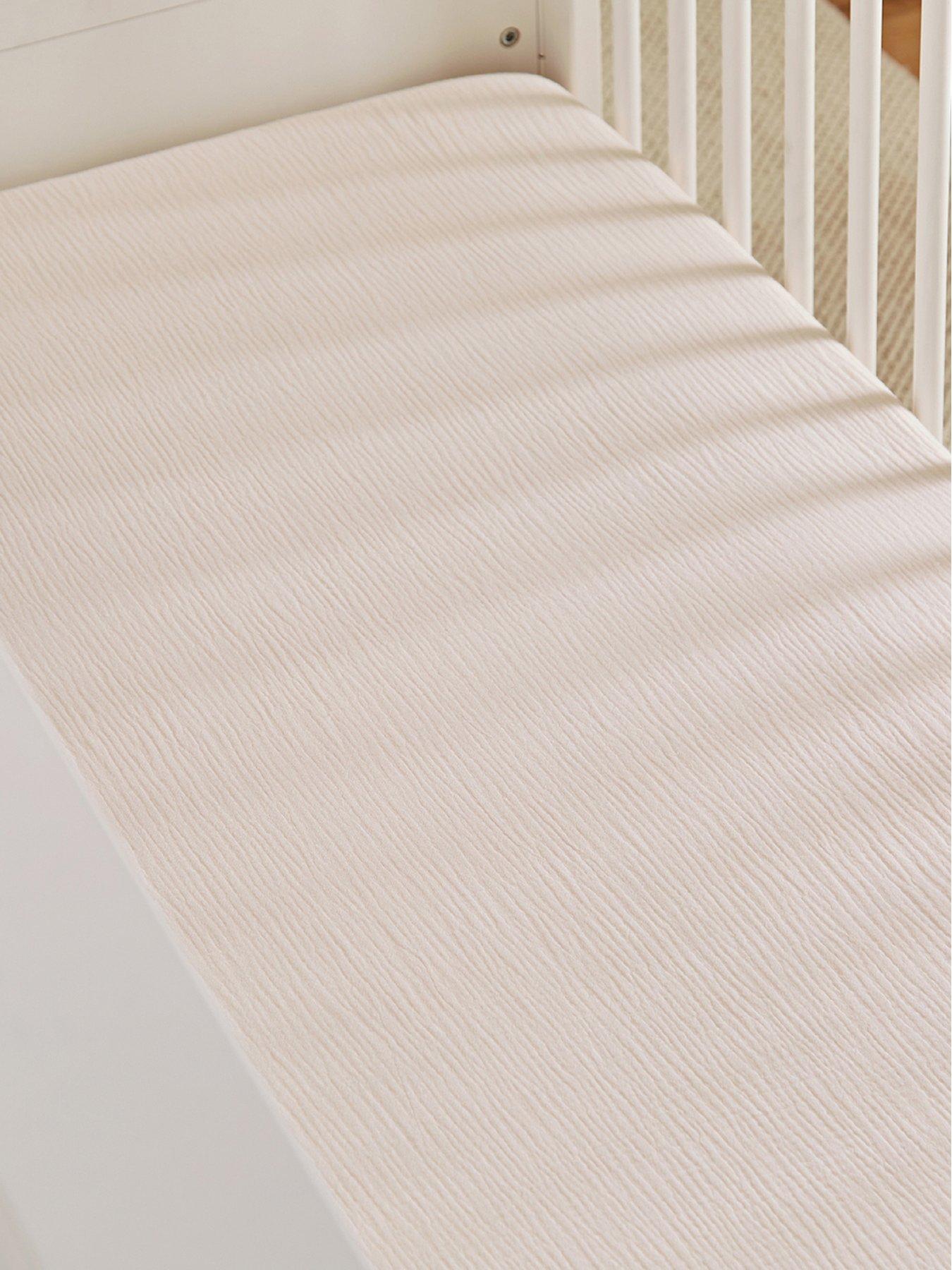 Image 3 of 4 of CuddleCo Cot Bed Sheets 2pk - Ditsy Cherry