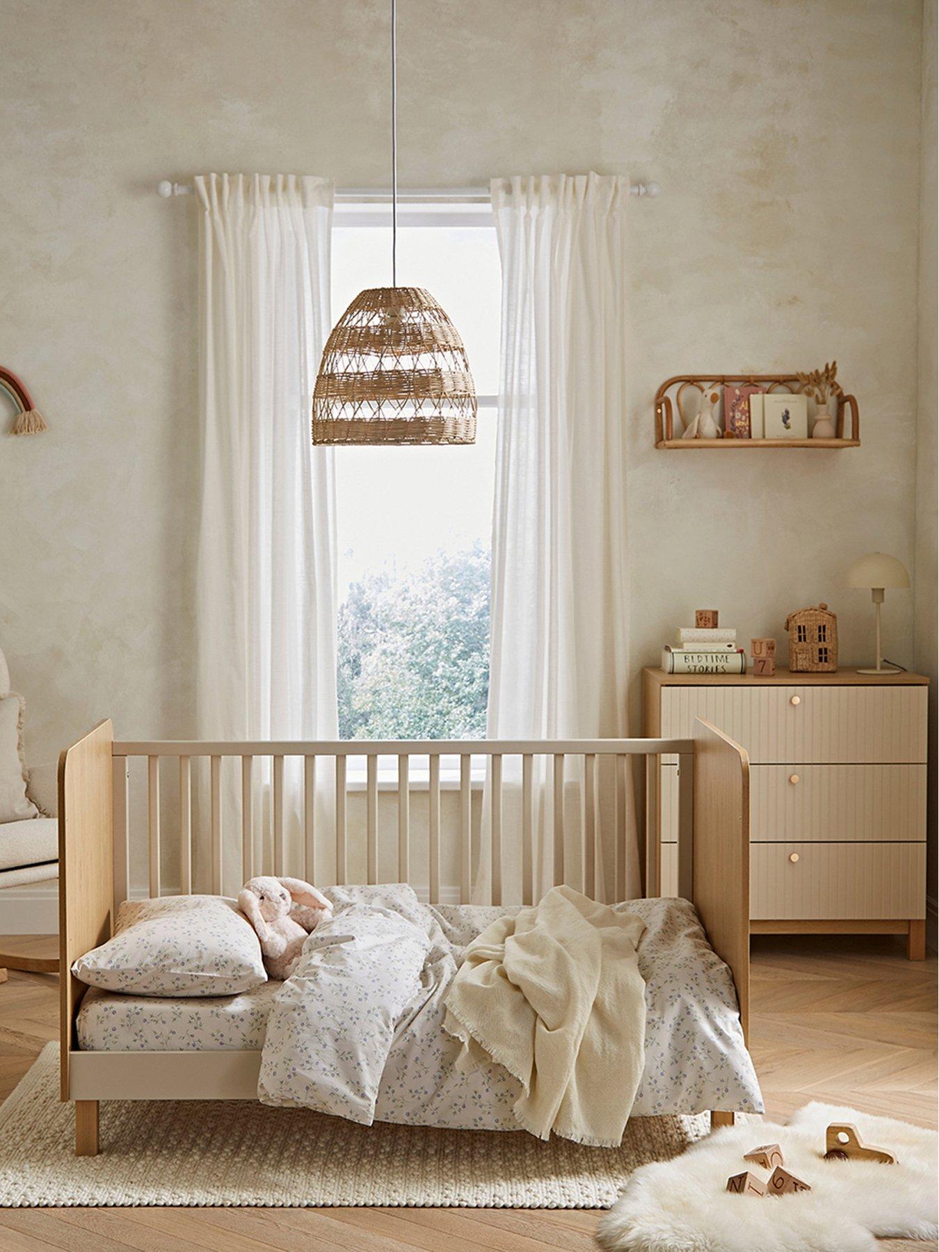 cuddleco-remi-2pc-set-3-drawer-dresser-cot-bed-oakcashmeredetail