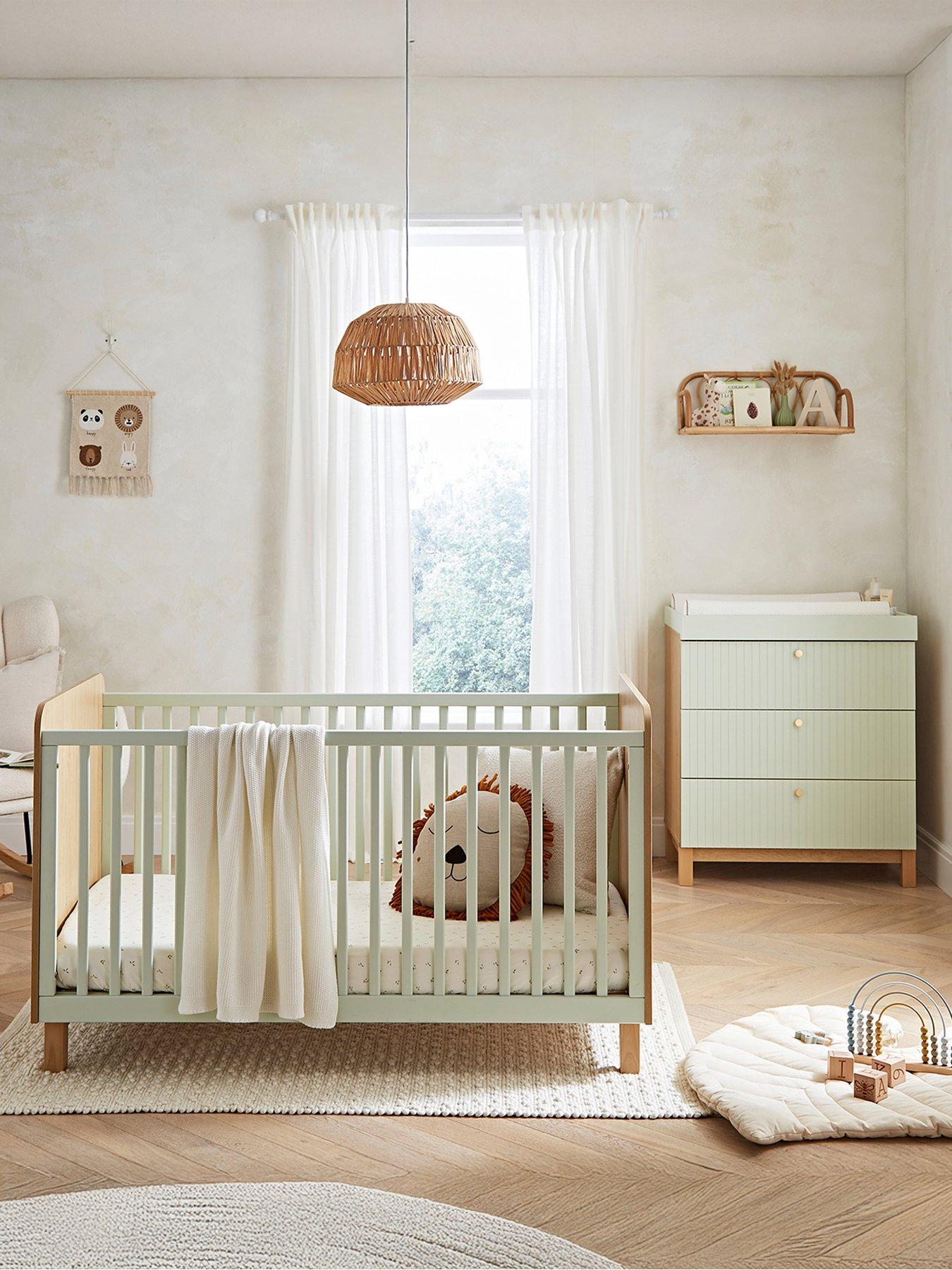 CuddleCo Remi 2pc Set 3 Drawer Dresser, Cot Bed Oak/Green