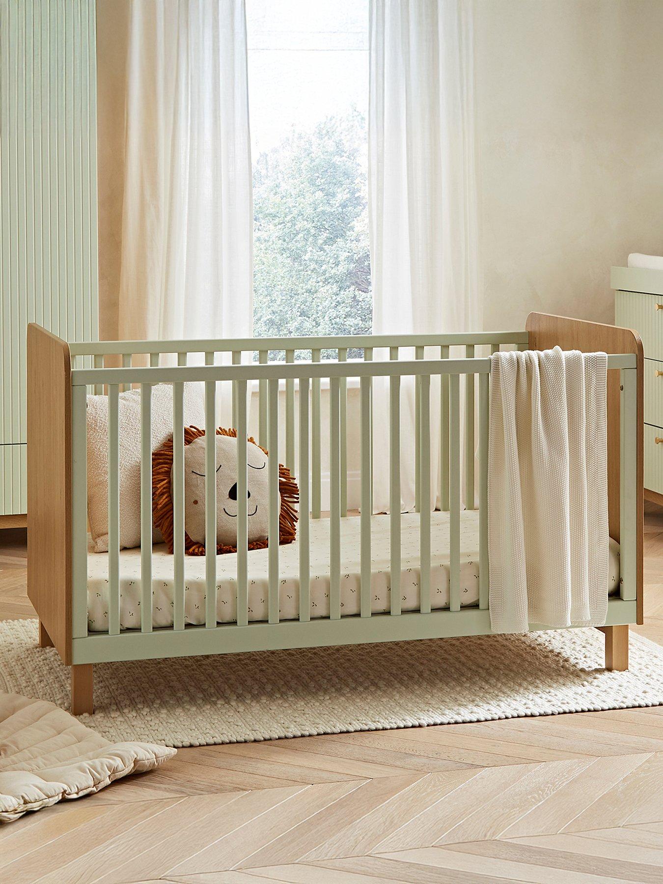 cuddleco-remi-2pc-set-3-drawer-dresser-cot-bed-oakgreenback