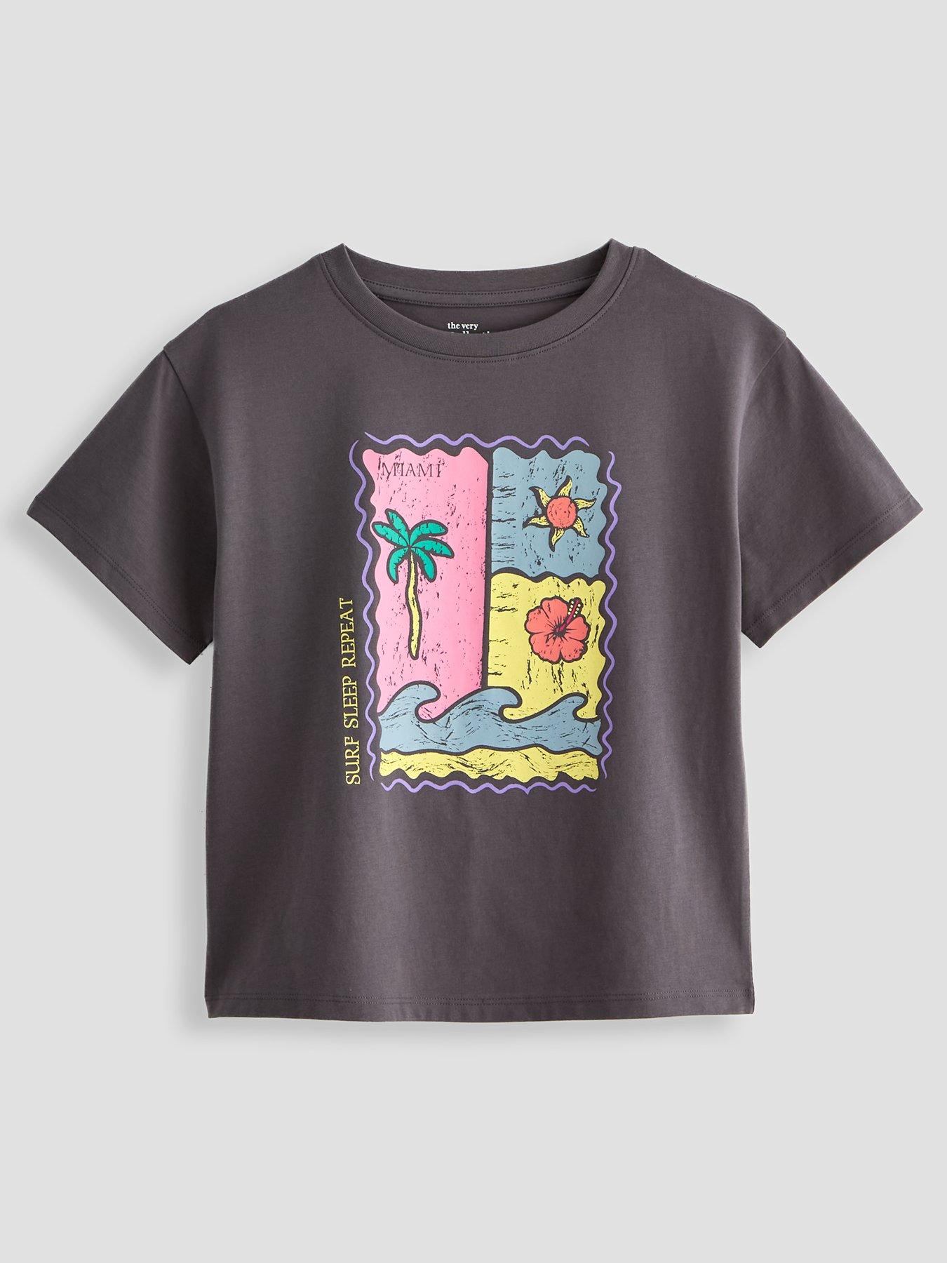 The Very Collection Girls Holiday Postcard Print T-shirt - Grey