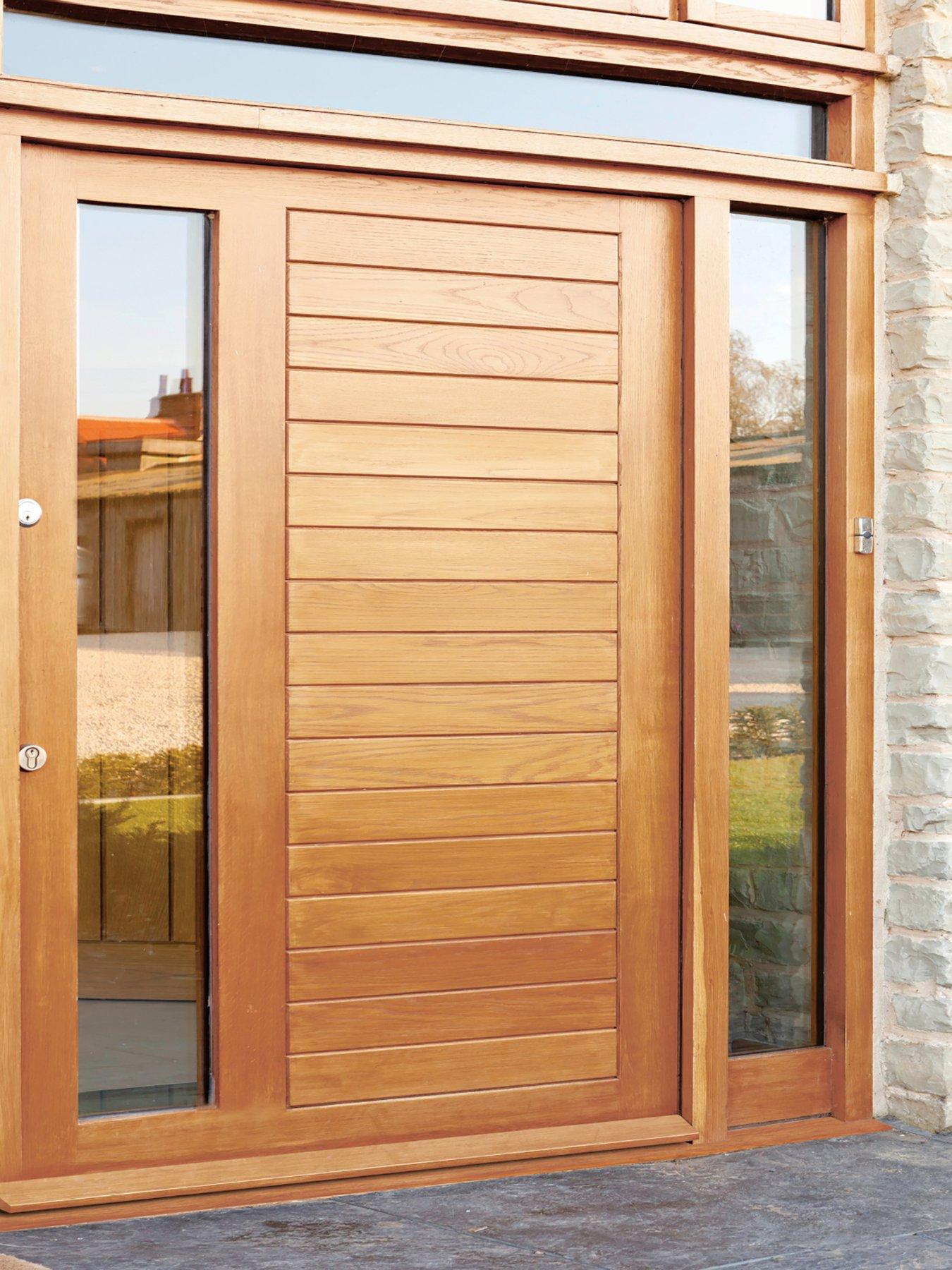 ronseal-crystal-clear-outdoor-varnish-matt-750mloutfit