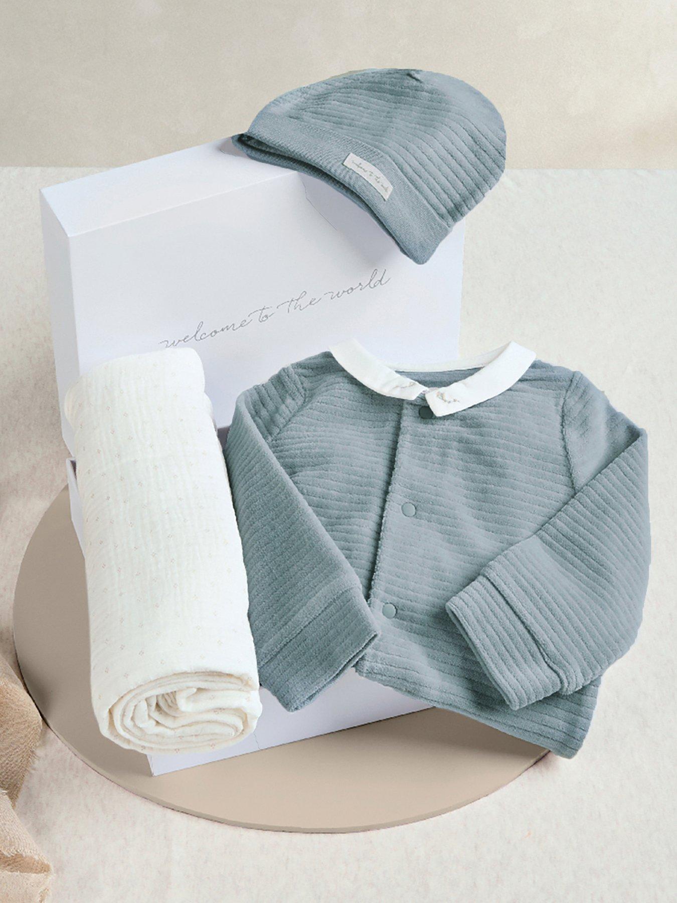 Image 1 of 6 of Mamas & Papas Baby Boys Welcome To The World 3 Piece Gift Set - Multi
