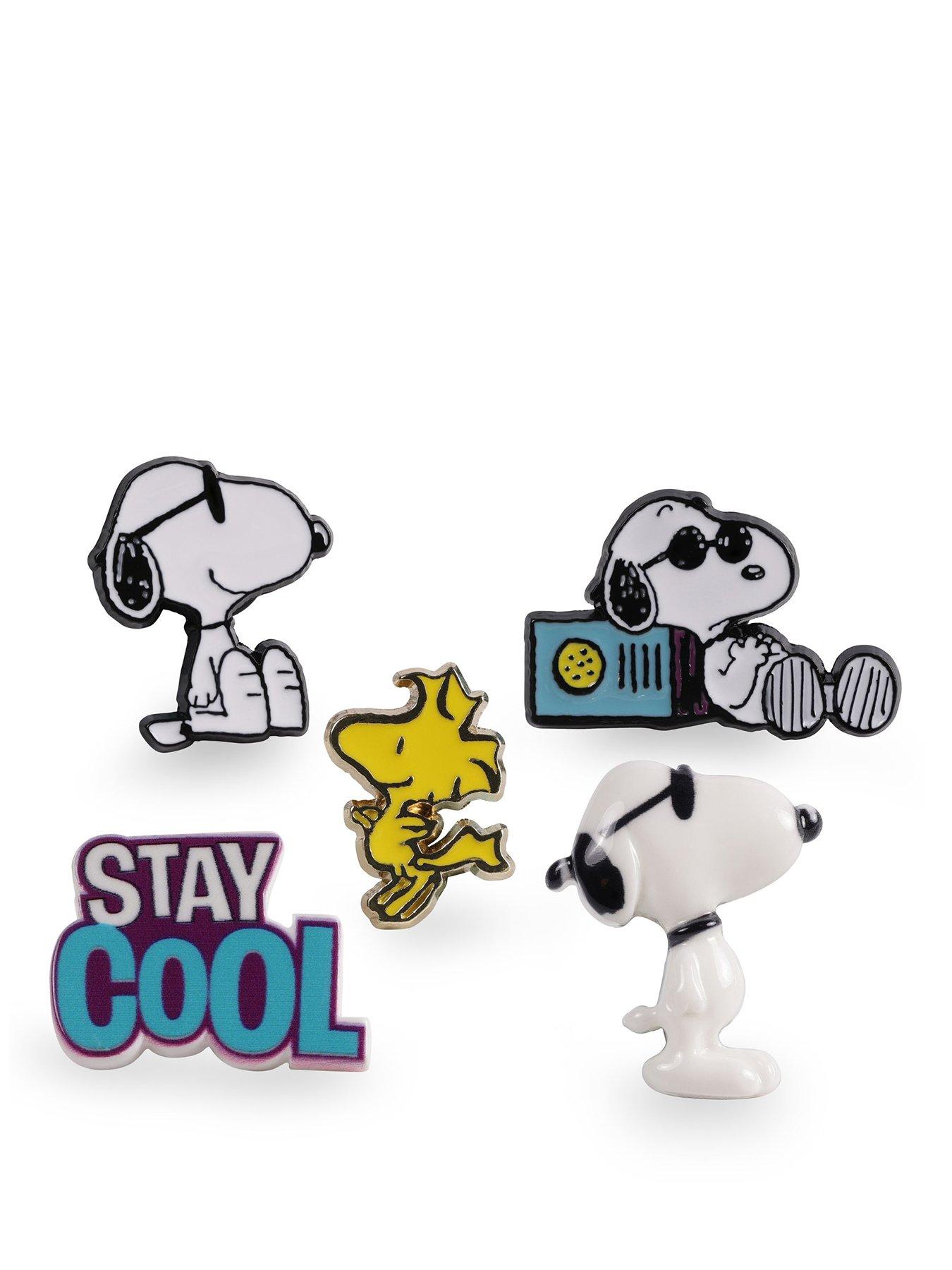 snoopy-peanuts-snoopy-5-piece-pin-setnbspfront