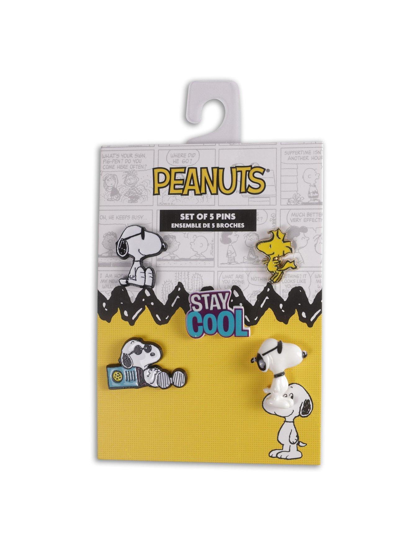 snoopy-peanuts-snoopy-5-piece-pin-setnbspback