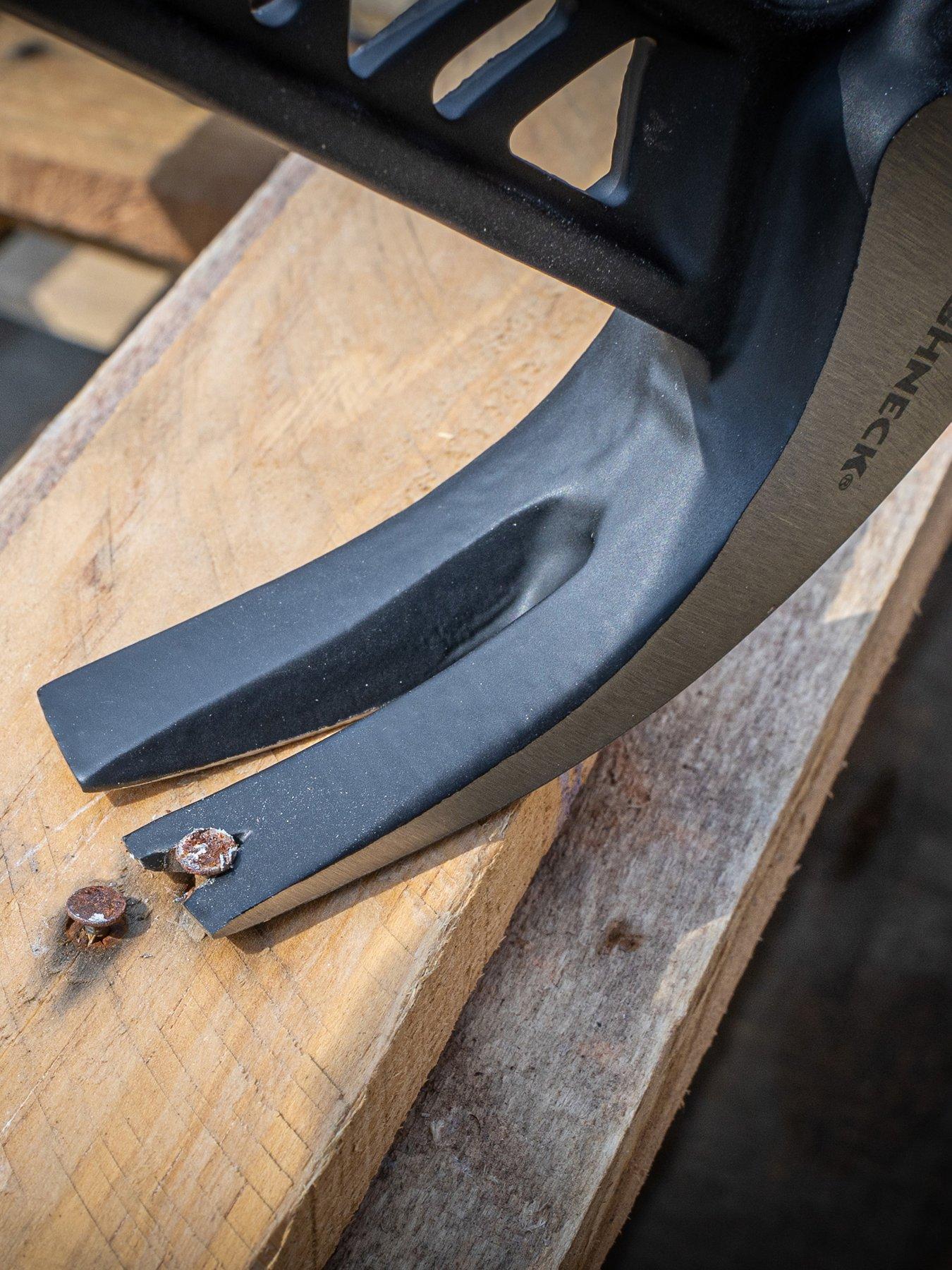 Image 4 of 6 of Roughneck Gorilla V-Series Claw Hammer 567g (20oz)