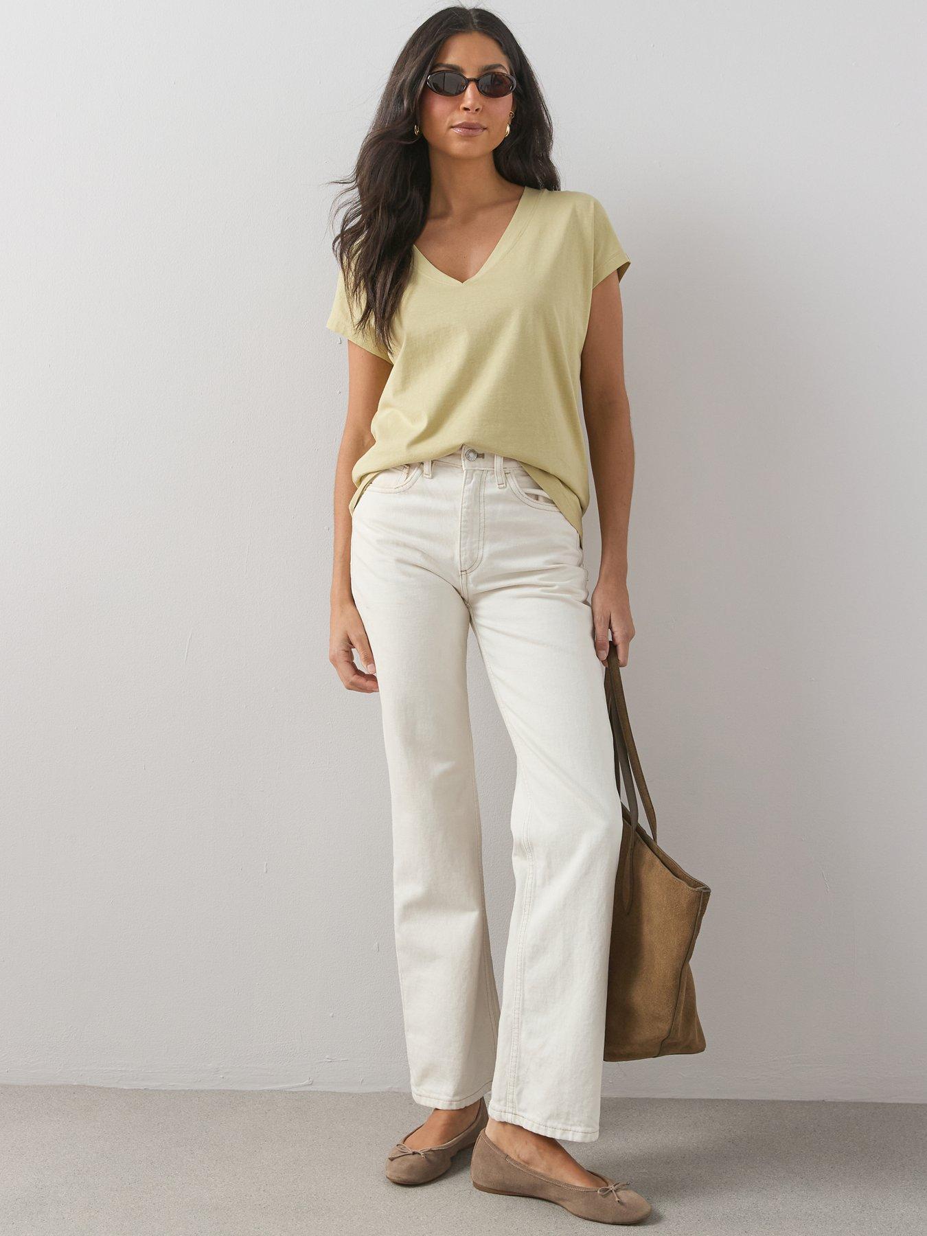 the-very-collection-vneck-essential-cotton-teeback