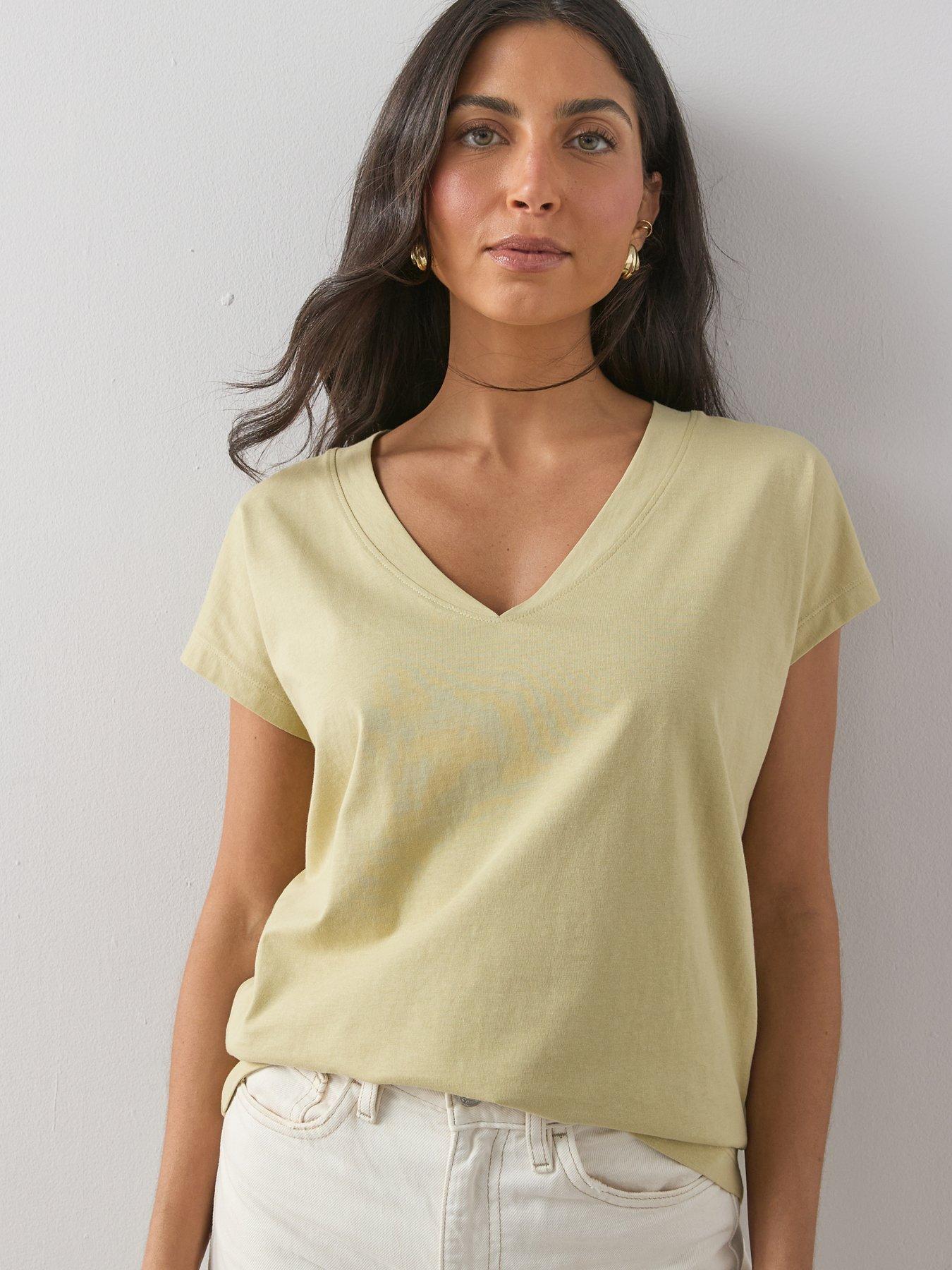 the-very-collection-vneck-essential-cotton-teedetail
