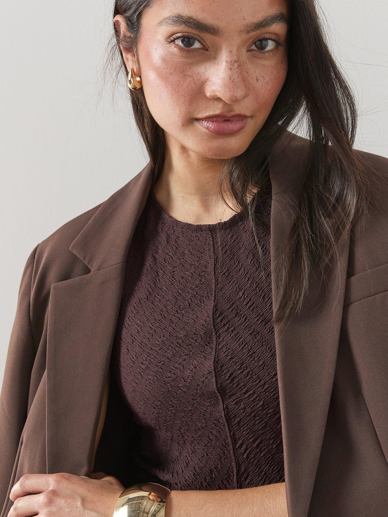 the-very-collection-ruched-side-textured-maxi-dressoutfit