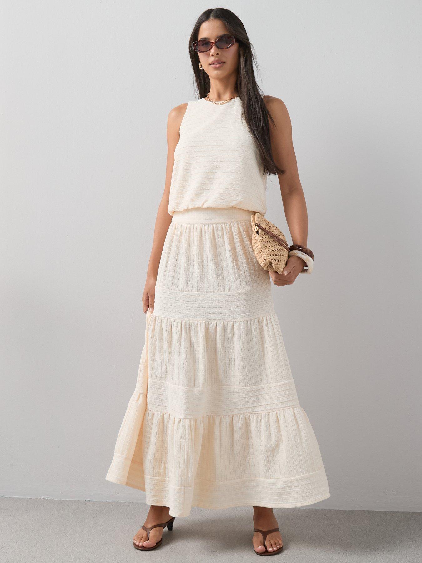 Image 3 of 7 of The Very Collection Textured Sleeveless Co-Ord Top - Cream