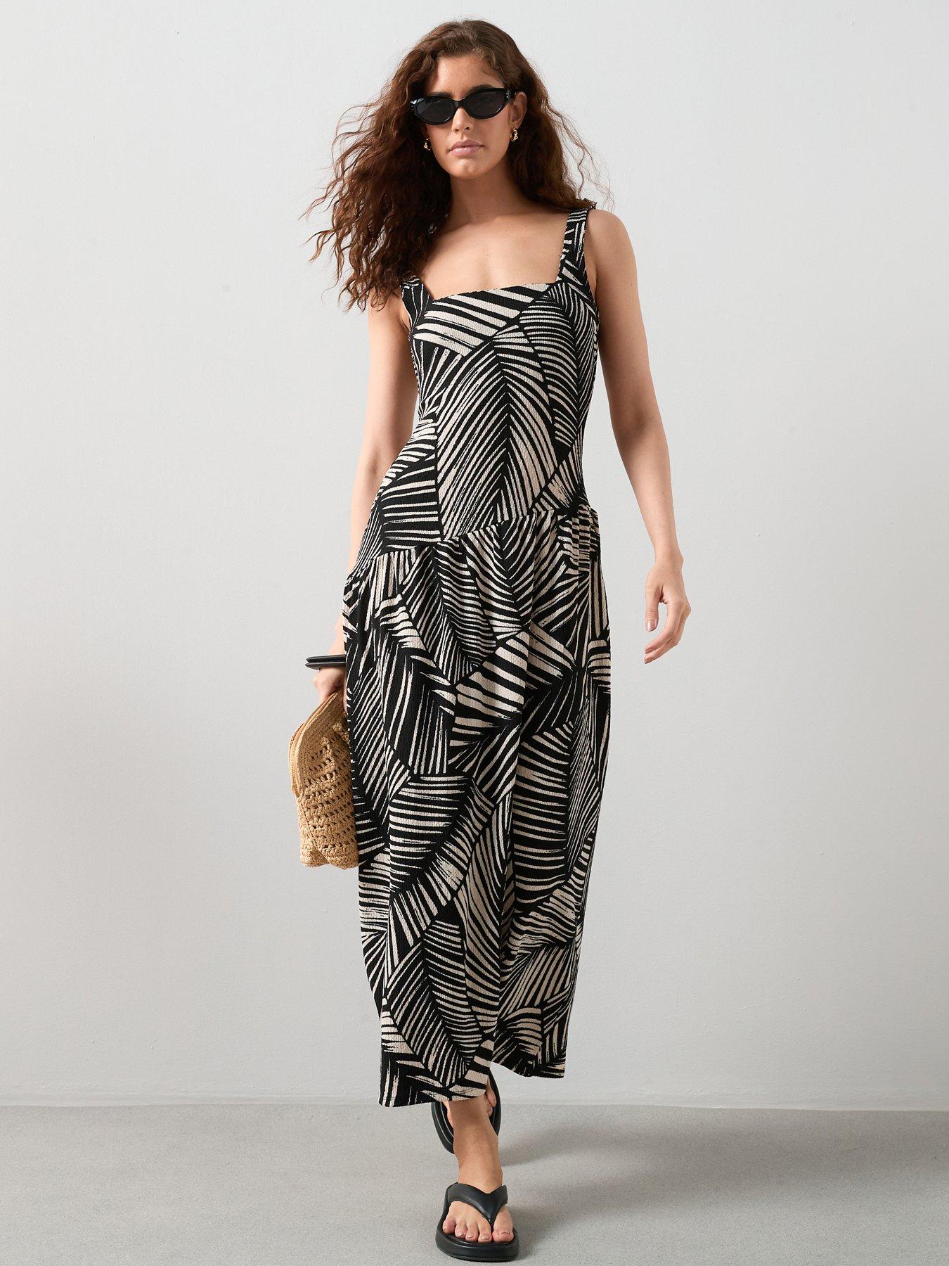 The Very Collection Printed Square Neck Crinkle Midi Dress - Black