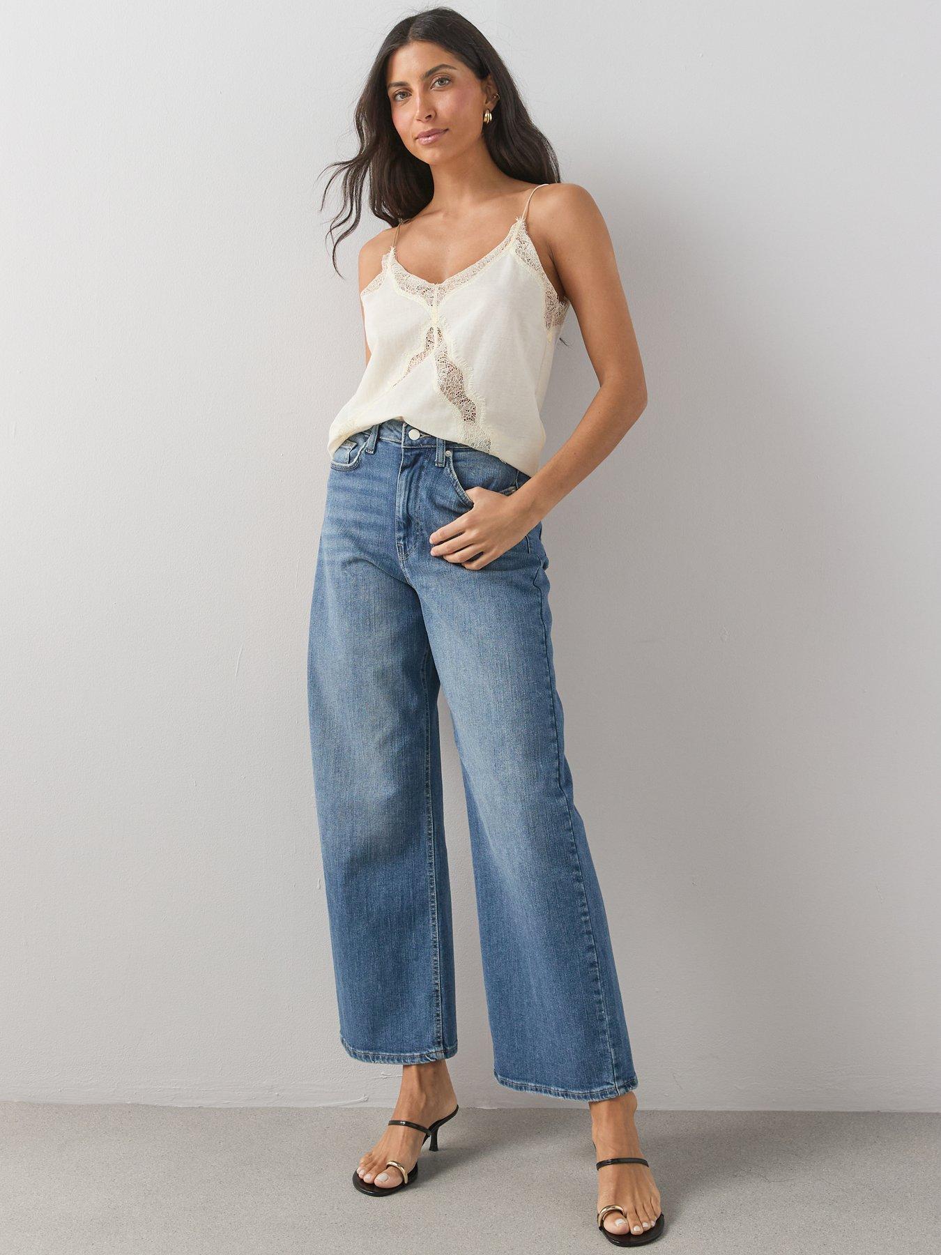 the-very-collection-delicate-lace-trim-cami-creamback